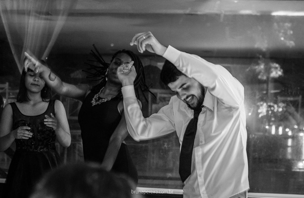 Foto O Casamento | Cesar e Thaina Foto O Casamento | Cesar e Thaina - Imagem 77