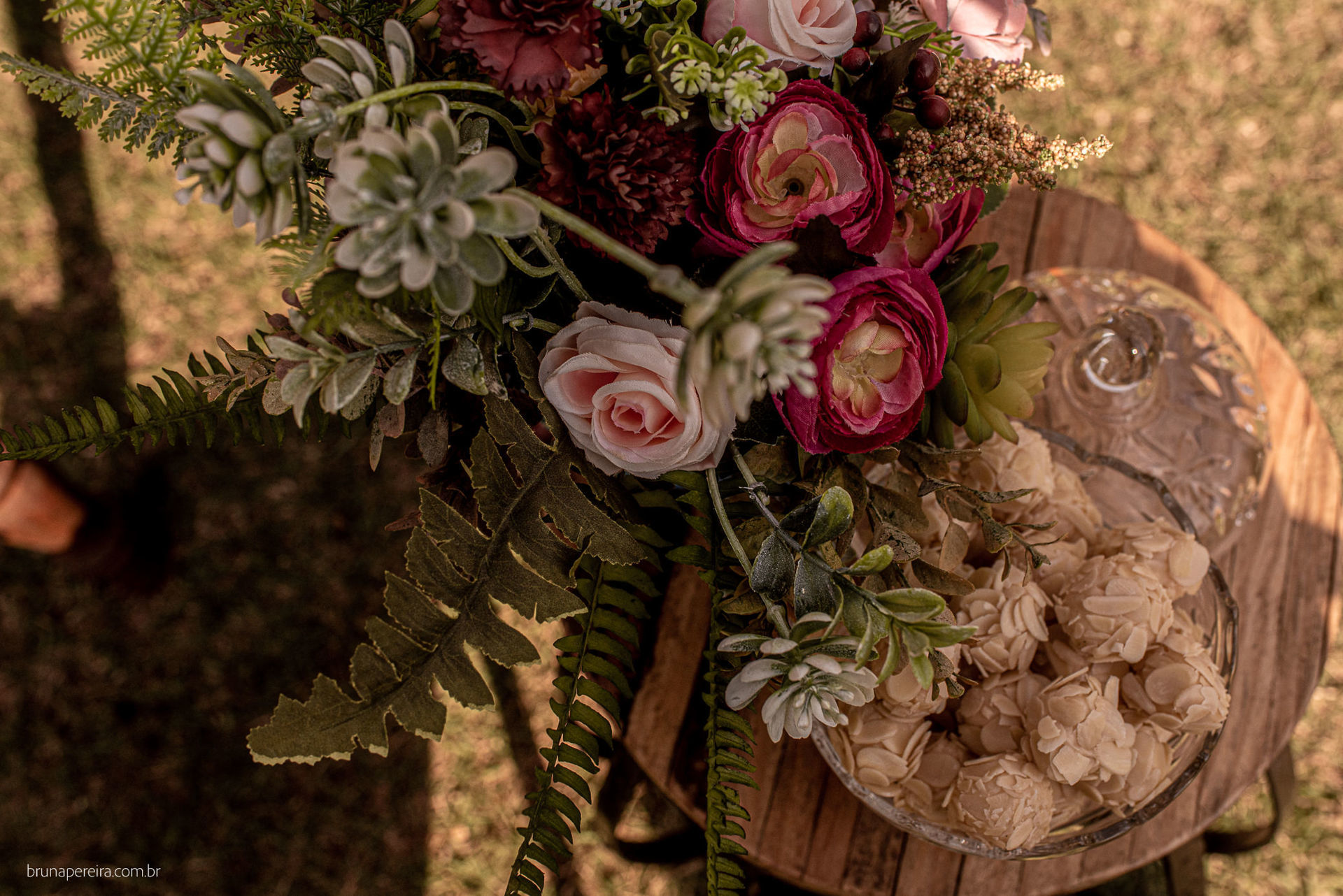 Foto CASAMENTO AMANDA E HENRIQUE, NOVA IGUAÇU, SÍTIO RODA BRANCA - RJ - Imagem 18