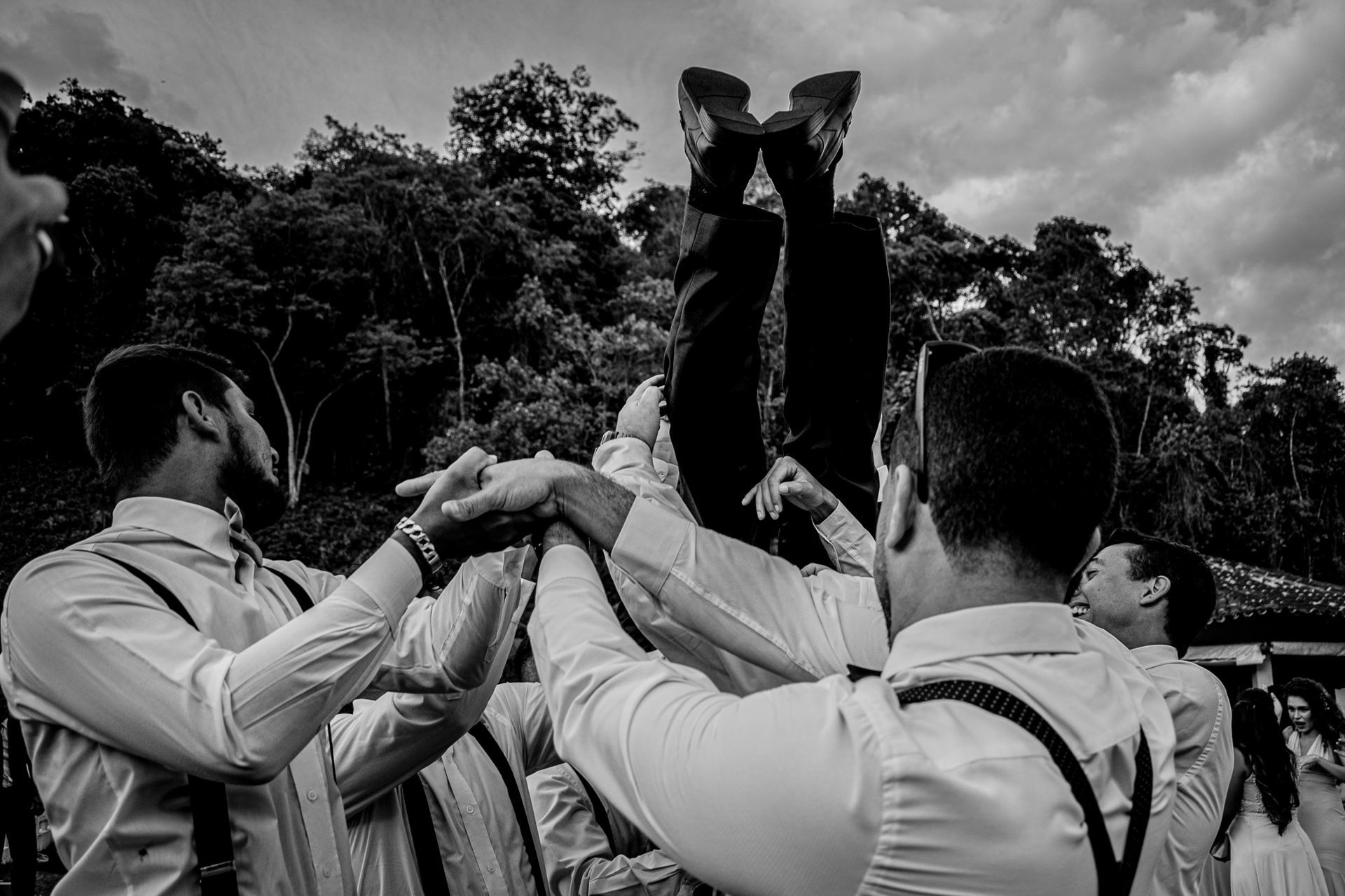 Foto CASAMENTO AMANDA E HENRIQUE, NOVA IGUAÇU, SÍTIO RODA BRANCA - RJ - Imagem 33