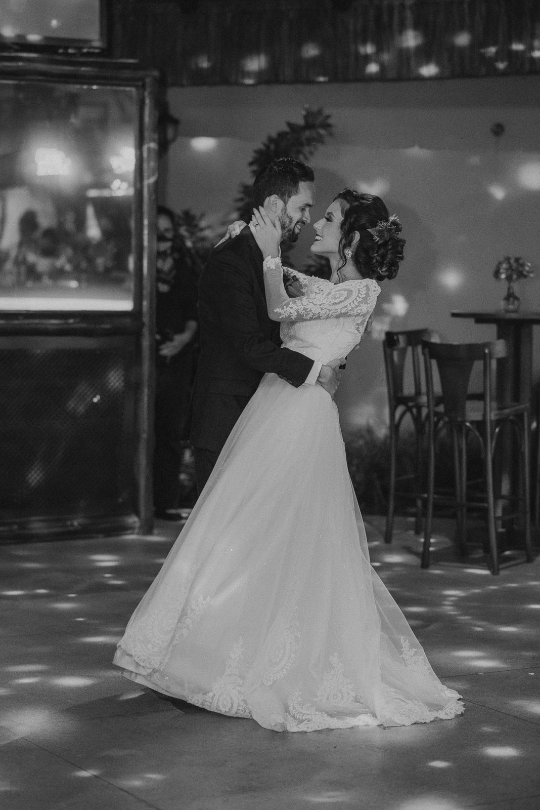 Foto CASAMENTO NA CHUVA ANA E THIAGO, RANCHO VELHO QUEIMADOS - RJ Foto CASAMENTO NA CHUVA ANA E THIAGO, RANCHO VELHO QUEIMADOS - RJ - Imagem 59