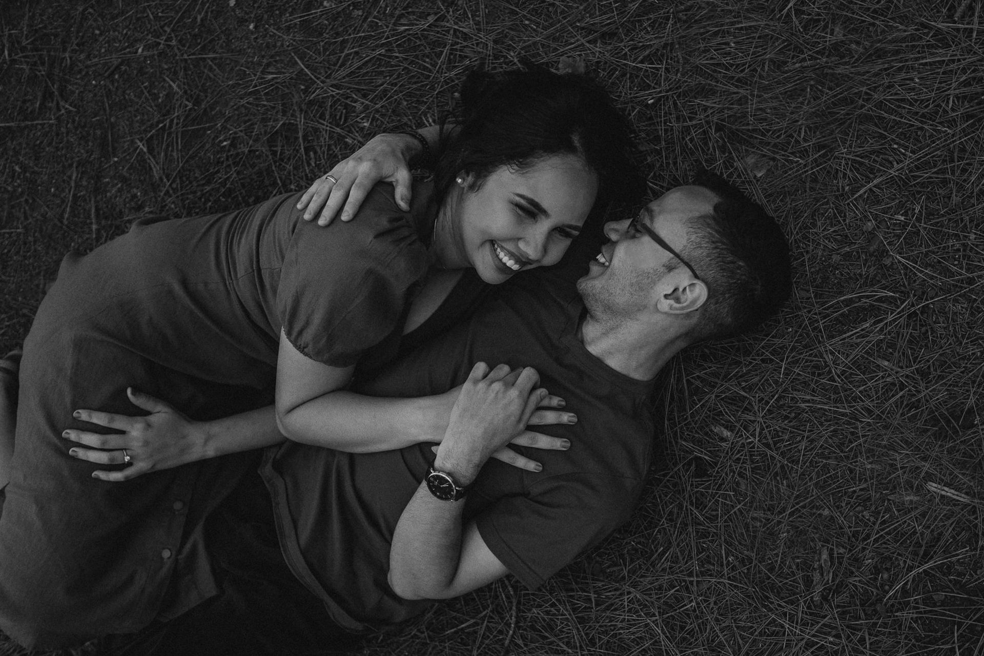 Foto ENSAIO PRÉ WEDDING GABRIEL E THAY, PETRÓPOLIS - RJ, ENSAIO DOS PINHEIROS - Imagem 4