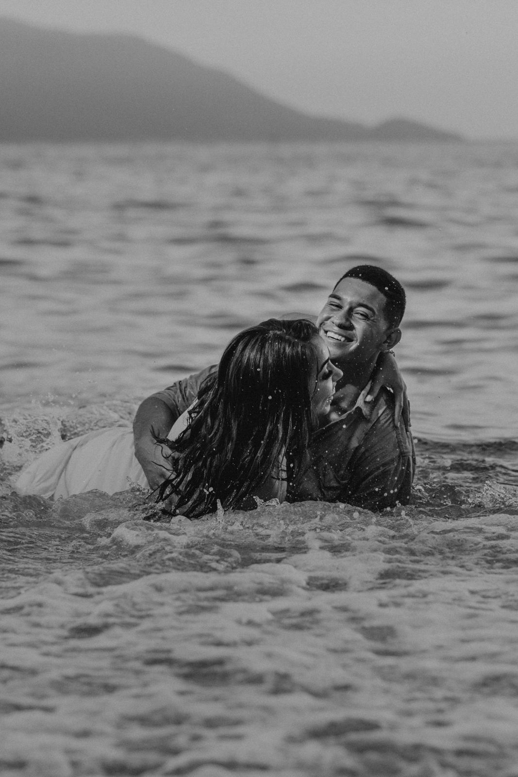 Foto PRE WEDDING LAIS E MATHEUS, PRAIA GRANDE - RJ - Imagem 20