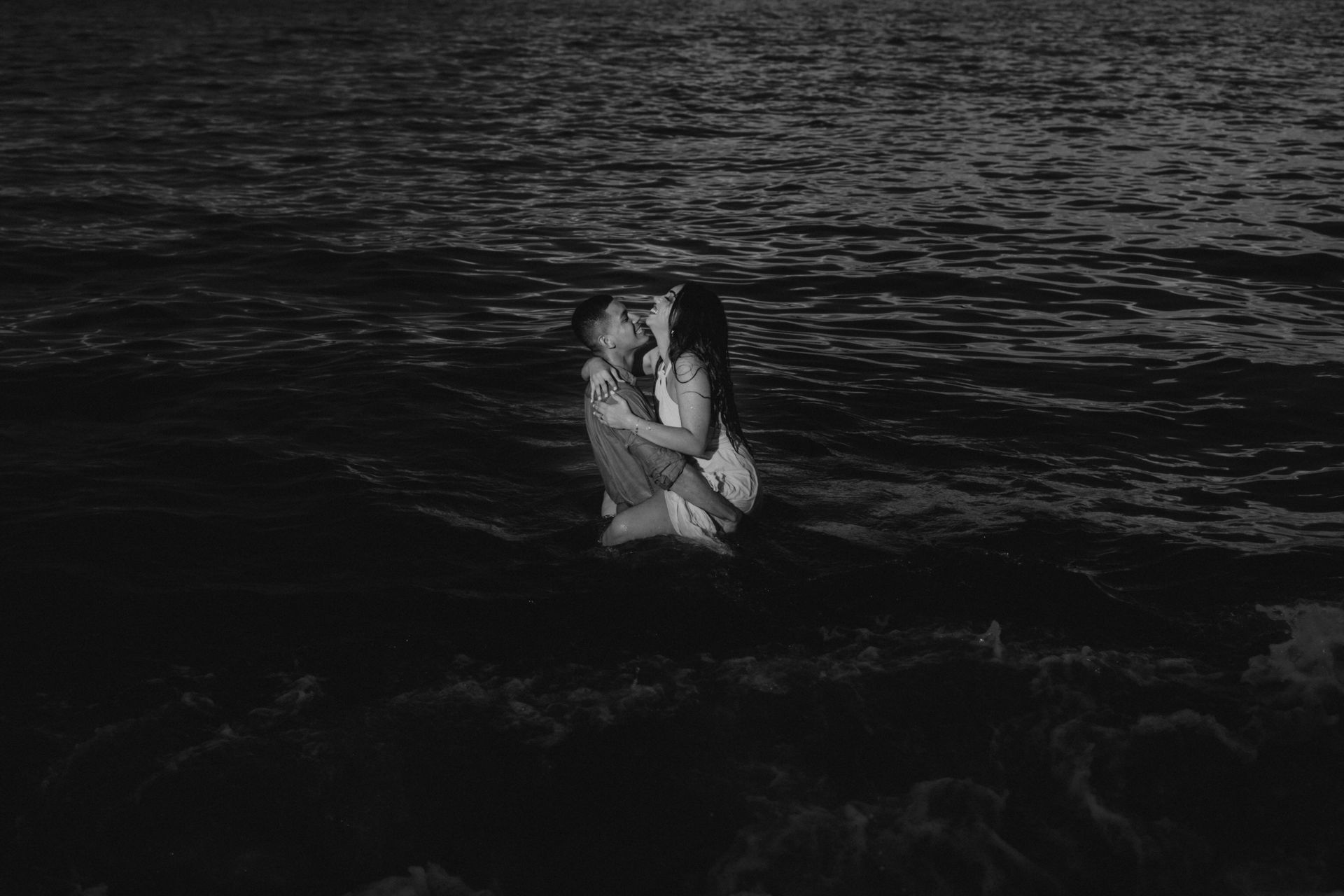 Foto PRE WEDDING LAIS E MATHEUS, PRAIA GRANDE - RJ - Imagem 9