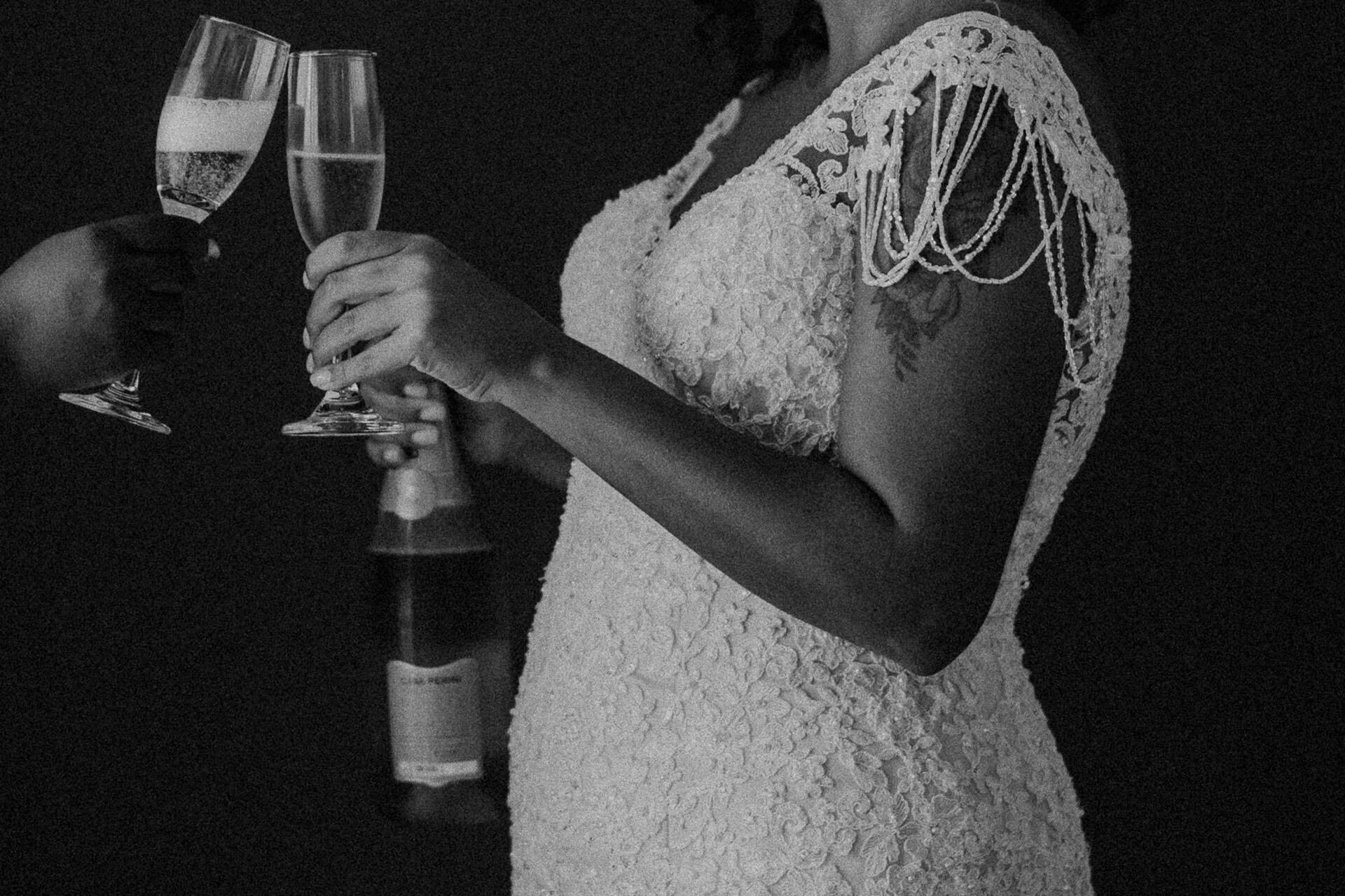 Foto MARCELLE E FELIPE CASANDO EM SANTA TEREZA, SOLAR DO ALTO - RJ - Imagem 19