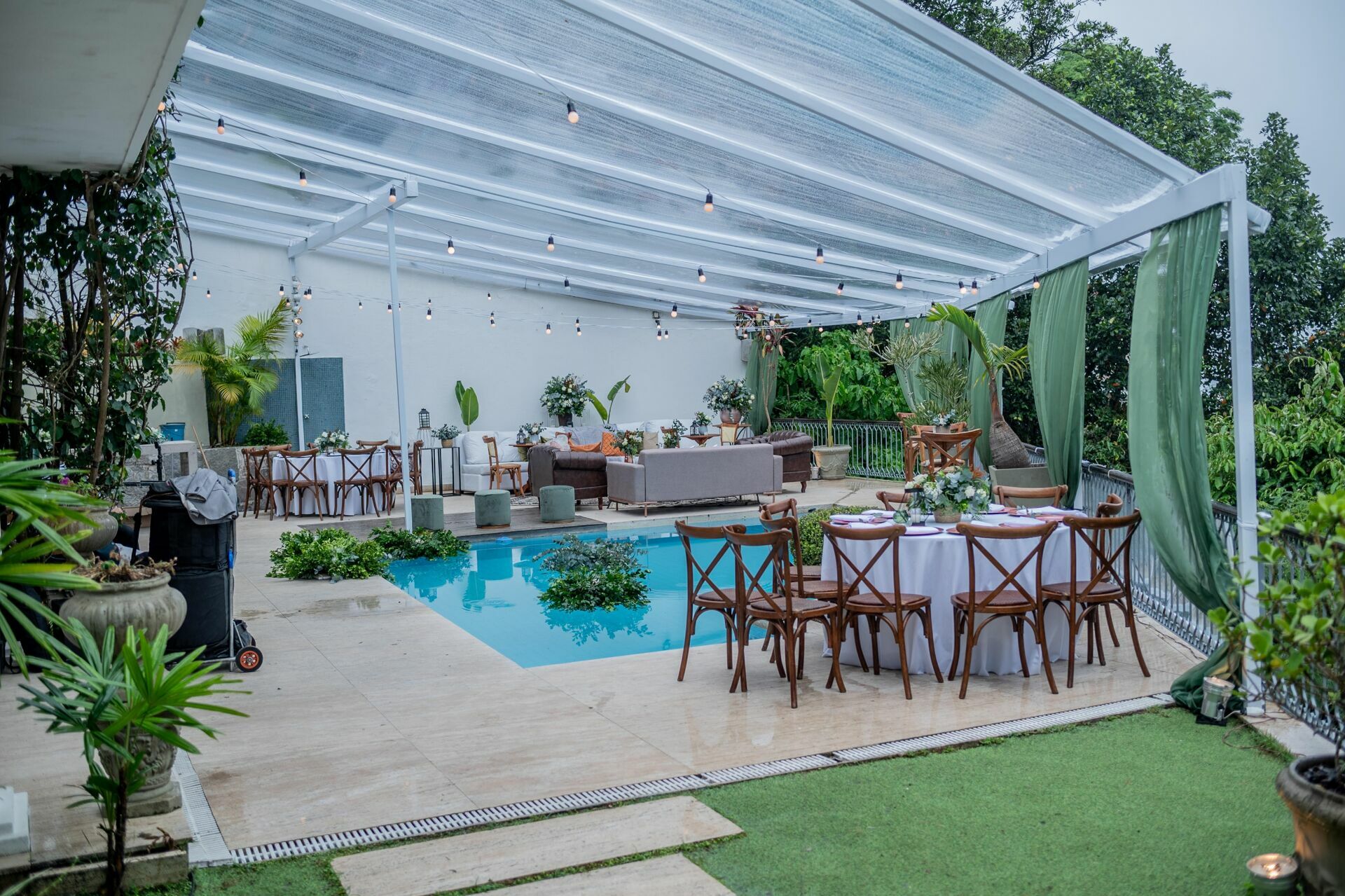 Foto MARCELLE E FELIPE CASANDO EM SANTA TEREZA, SOLAR DO ALTO - RJ - Imagem 35