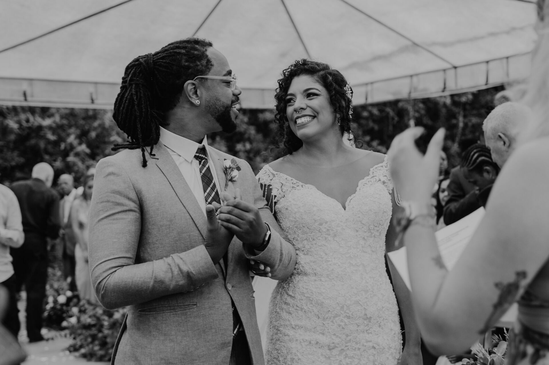 Foto MARCELLE E FELIPE CASANDO EM SANTA TEREZA, SOLAR DO ALTO - RJ - Imagem 63