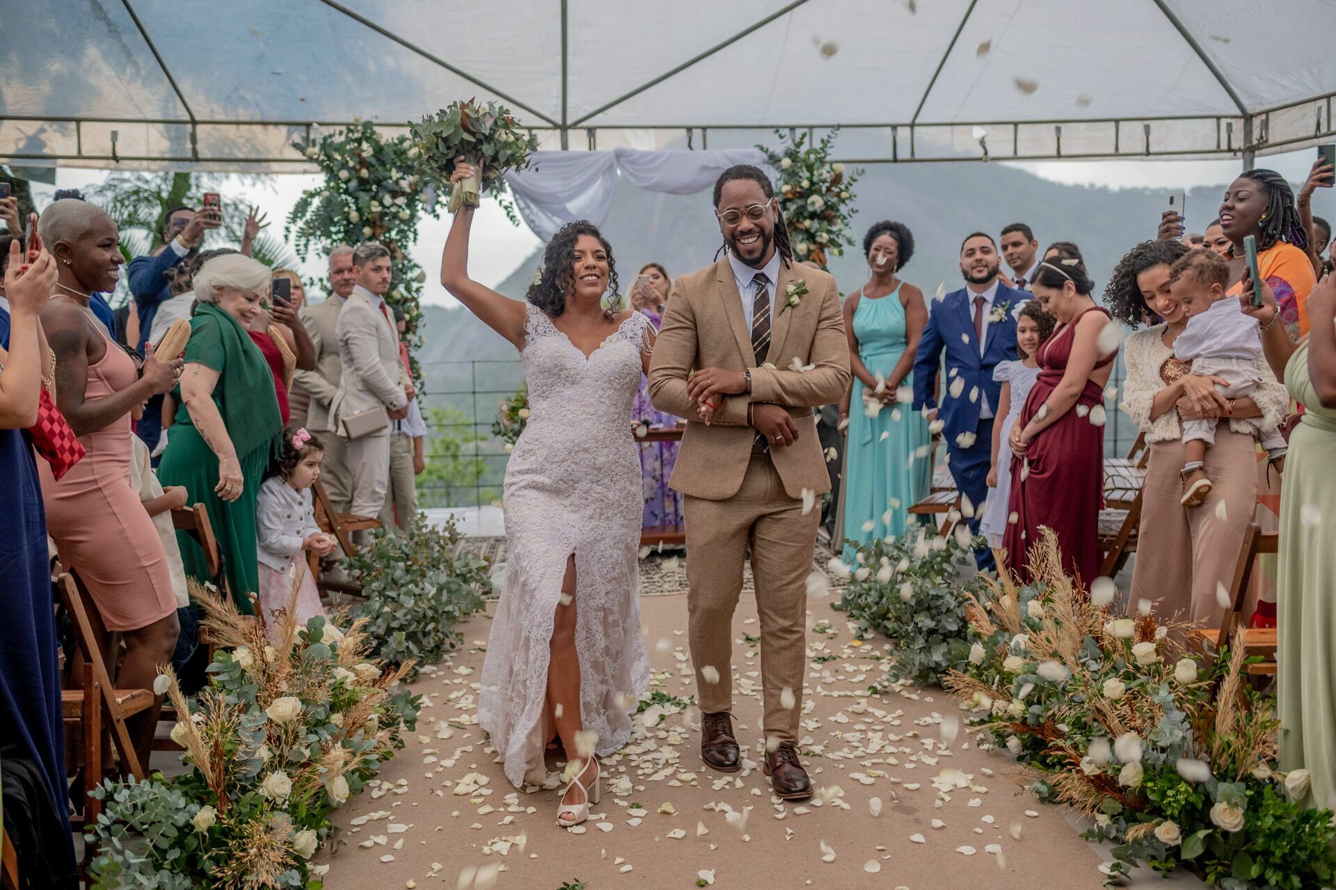 Foto MARCELLE E FELIPE CASANDO EM SANTA TEREZA, SOLAR DO ALTO - RJ - Imagem 76