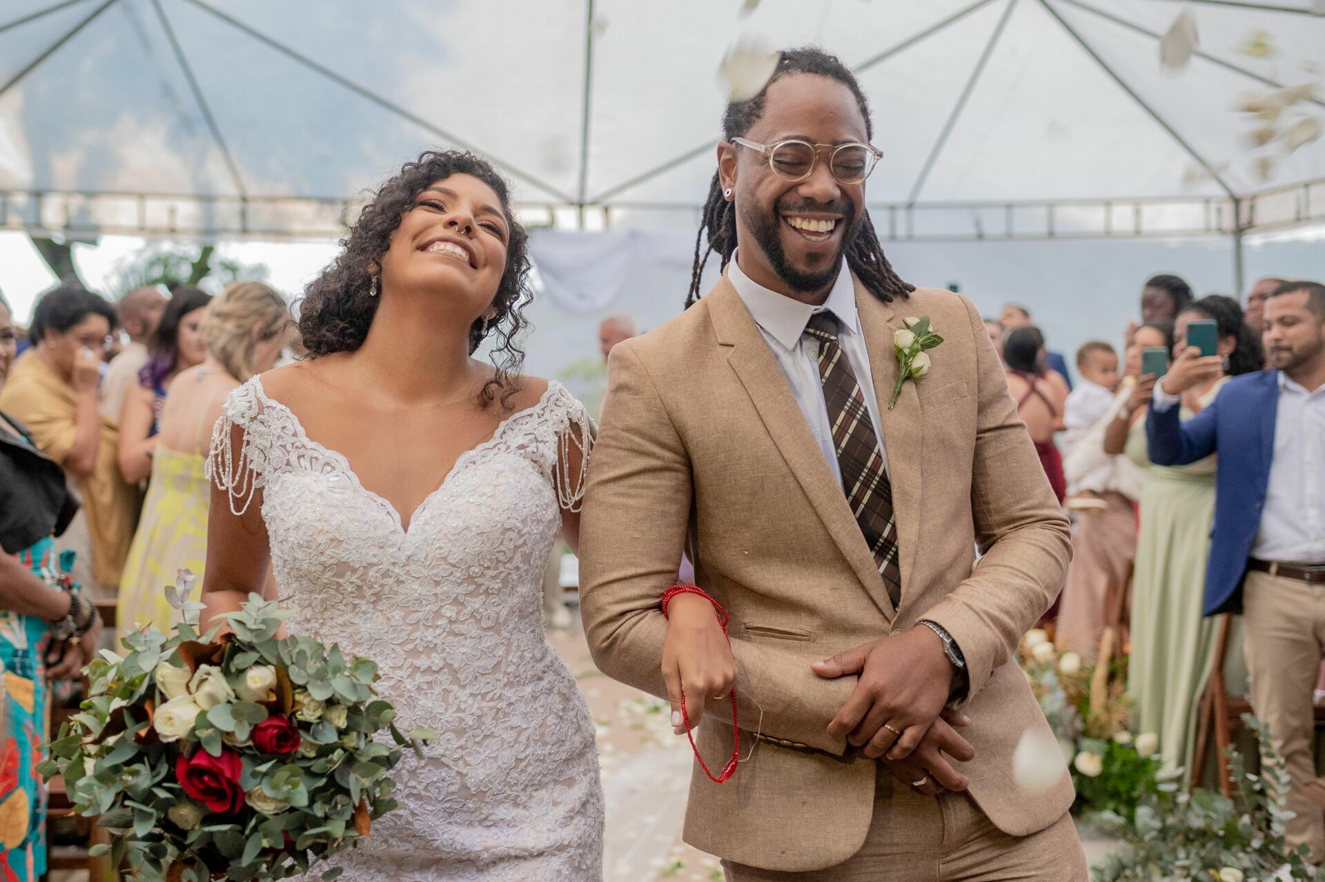 Foto MARCELLE E FELIPE CASANDO EM SANTA TEREZA, SOLAR DO ALTO - RJ - Imagem 77