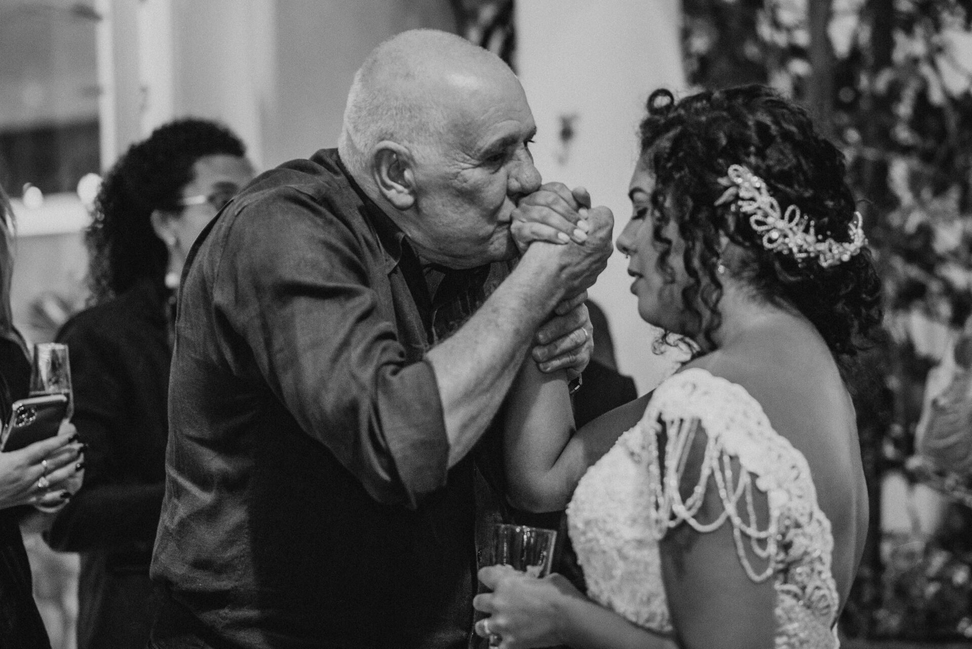 Foto MARCELLE E FELIPE CASANDO EM SANTA TEREZA, SOLAR DO ALTO - RJ - Imagem 94