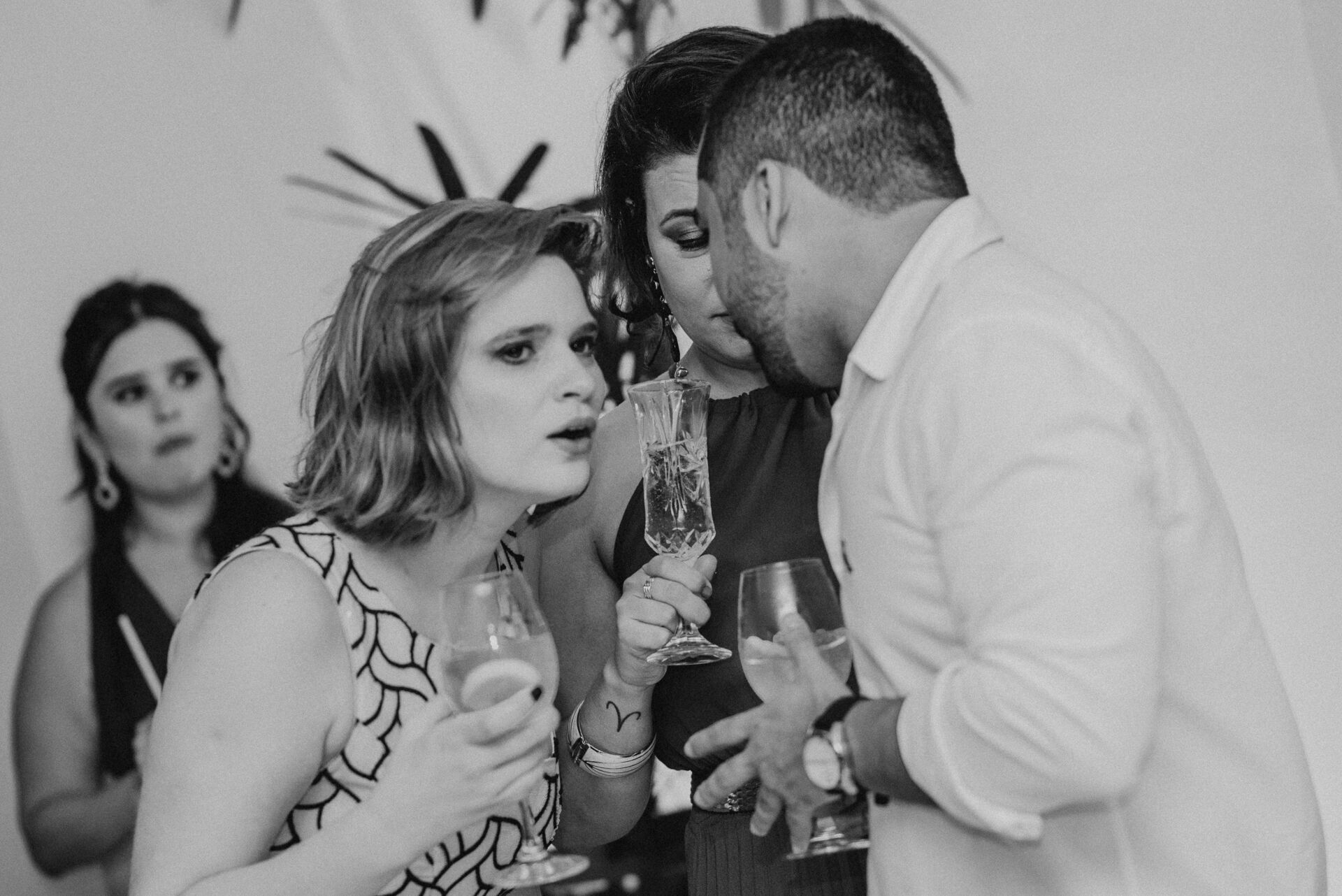 Foto MARCELLE E FELIPE CASANDO EM SANTA TEREZA, SOLAR DO ALTO - RJ - Imagem 101