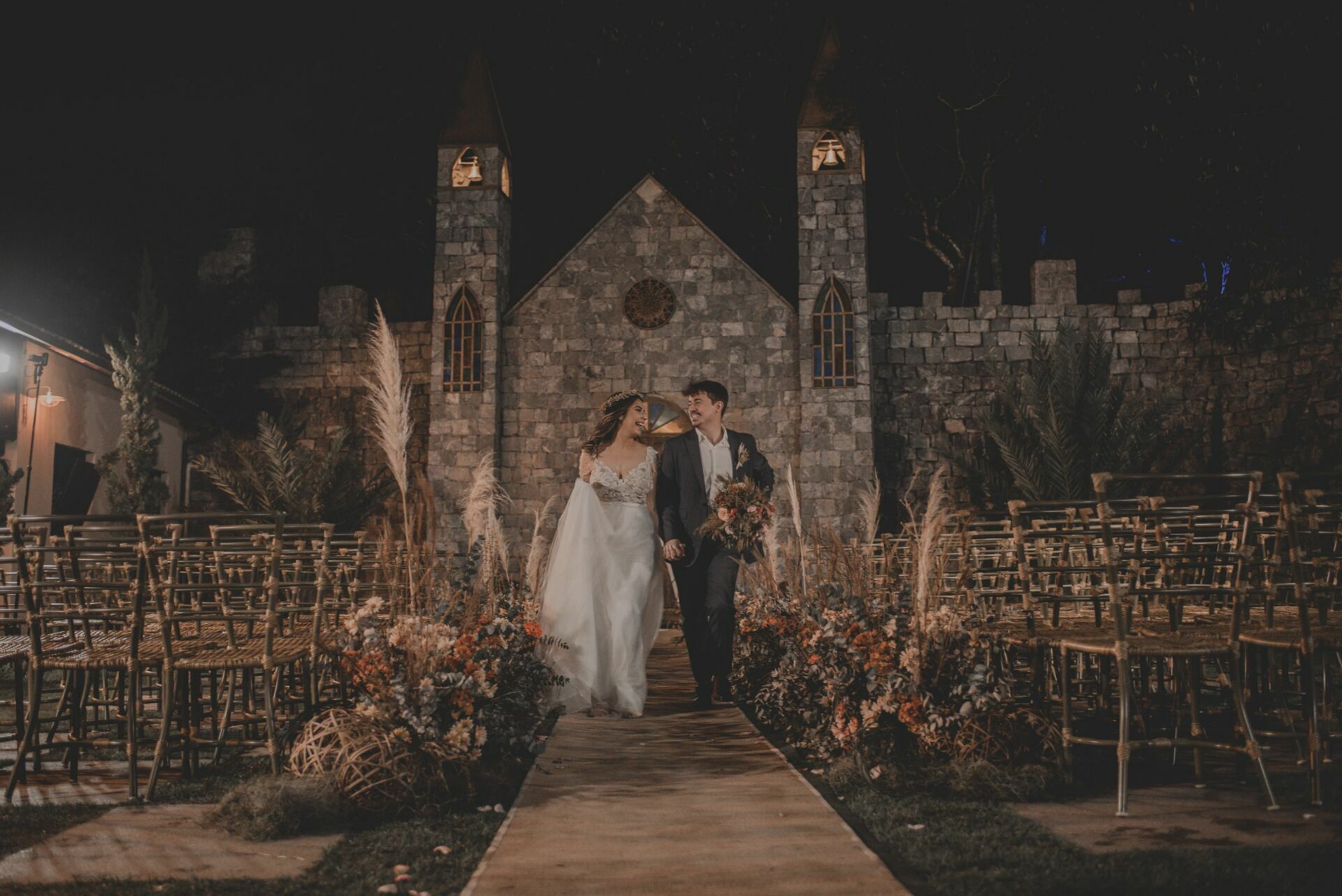 Foto CASAMENTO FIM DE TARDE, TICHO HOUSE SANTA CRUZ DA SERRA - RJ - Imagem 51