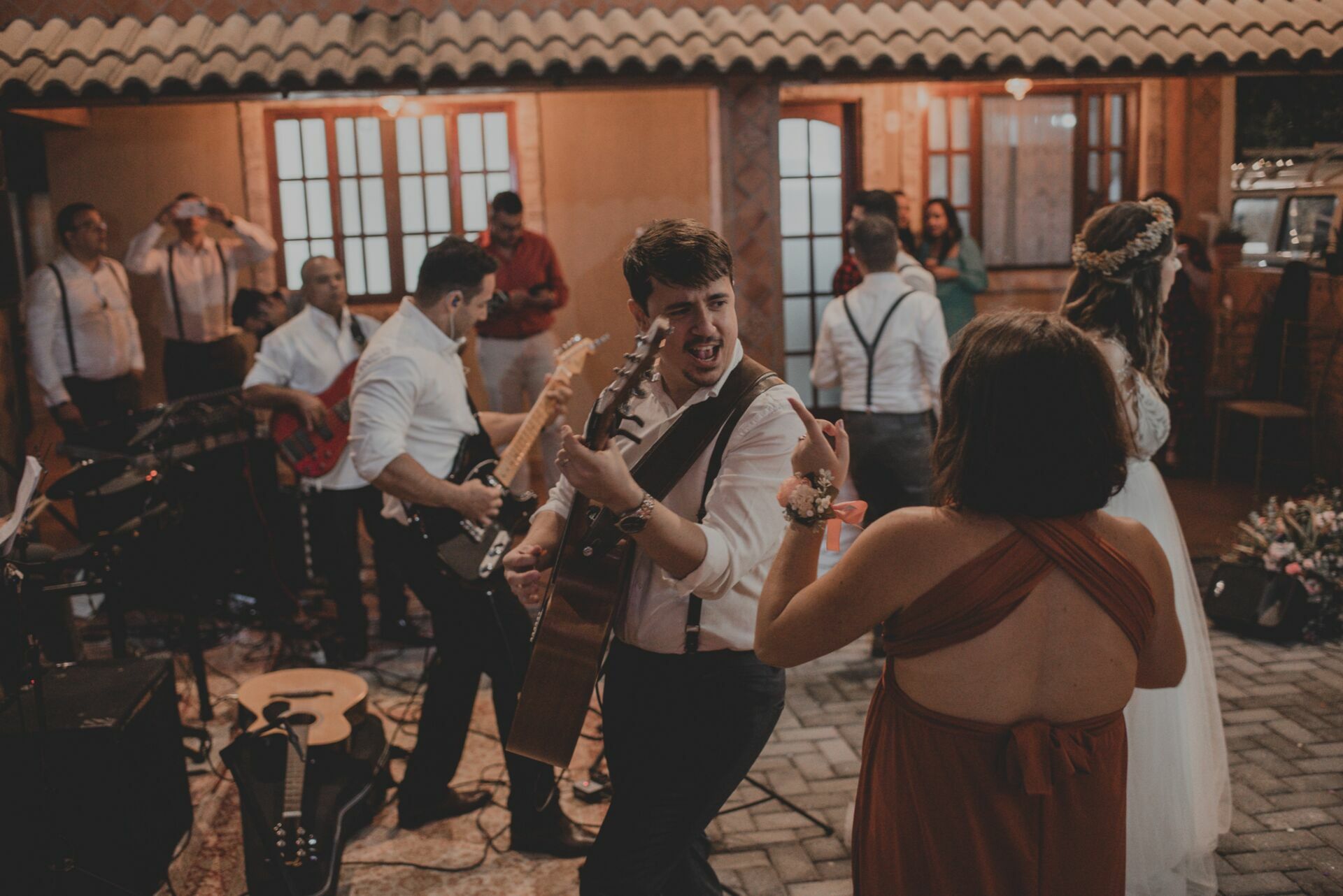 Foto CASAMENTO FIM DE TARDE, TICHO HOUSE SANTA CRUZ DA SERRA - RJ - Imagem 67