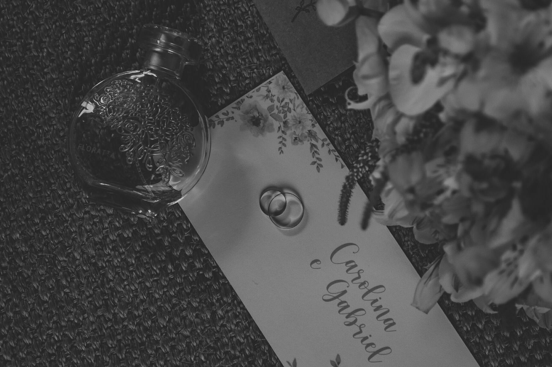 Foto CASAMENTO A NOITE CAROL E GABRIEL, CHALÉ ENFESTA SANTA CRUZ DA SERRA - RJ Foto CASAMENTO A NOITE CAROL E GABRIEL, CHALÉ ENFESTA SANTA CRUZ DA SERRA - RJ - Imagem 4