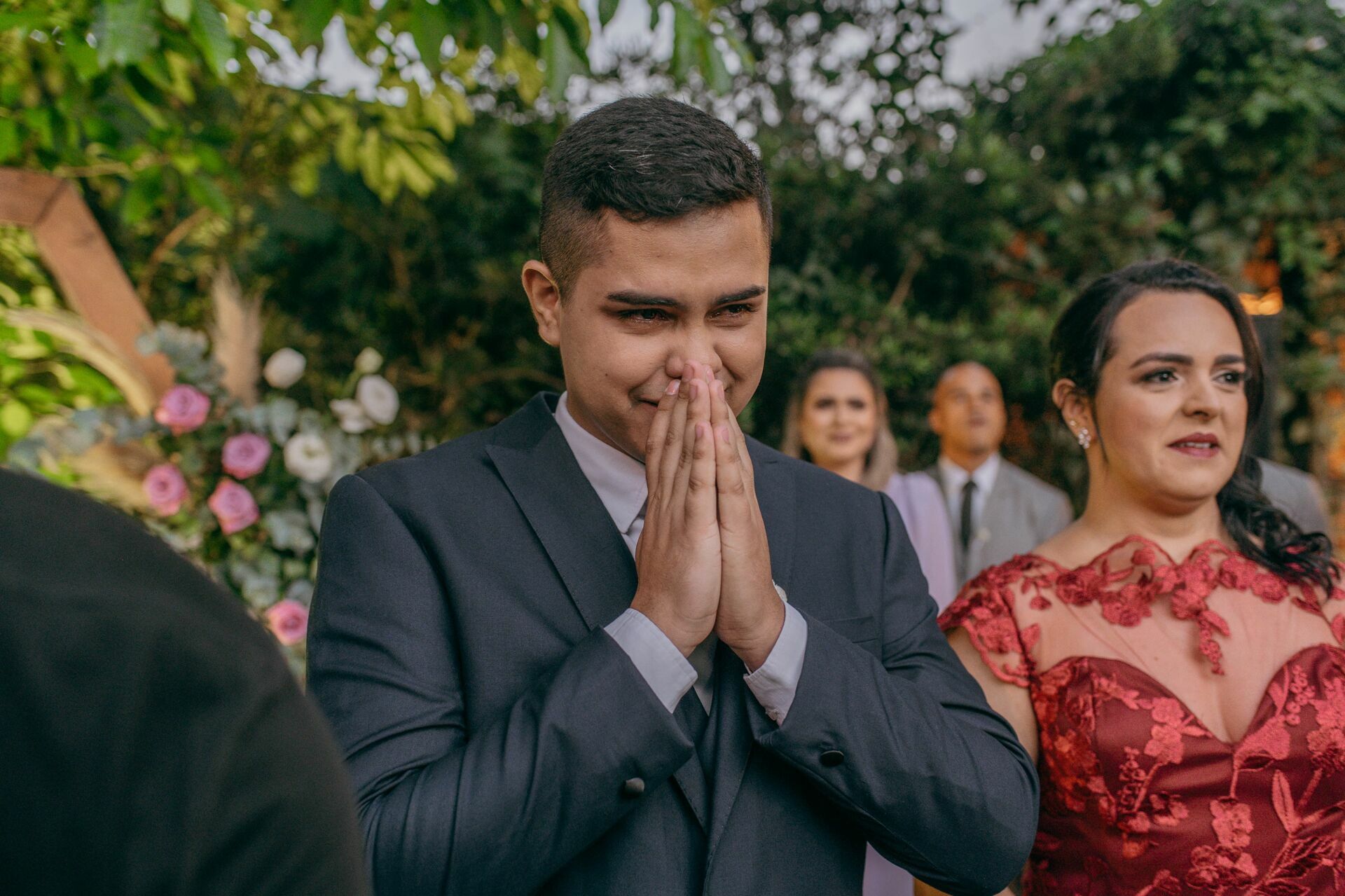 Foto CASAMENTO A NOITE CAROL E GABRIEL, CHALÉ ENFESTA SANTA CRUZ DA SERRA - RJ Foto CASAMENTO A NOITE CAROL E GABRIEL, CHALÉ ENFESTA SANTA CRUZ DA SERRA - RJ - Imagem 32