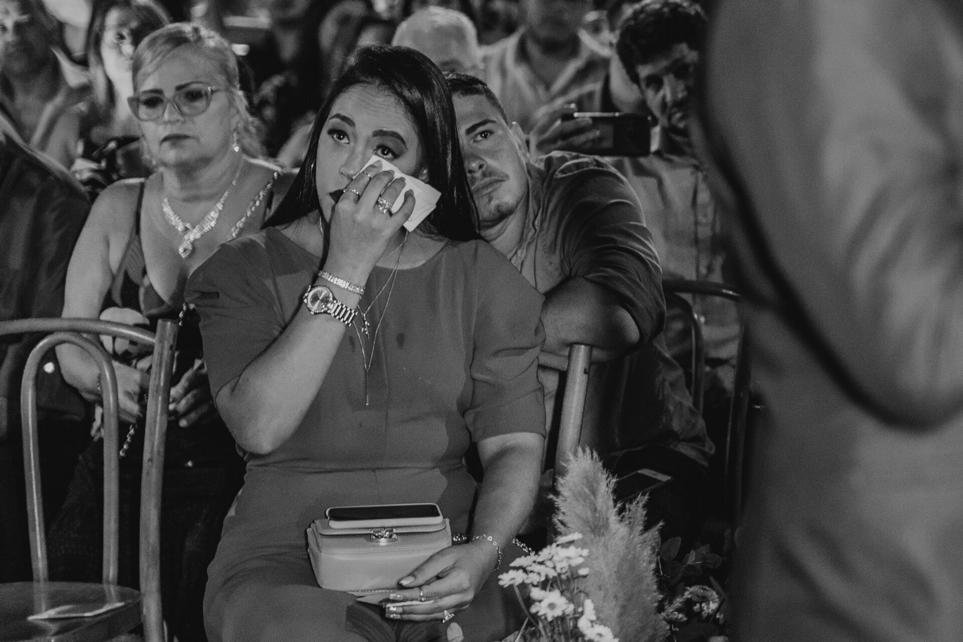 Foto CASAMENTO A NOITE CAROL E GABRIEL, CHALÉ ENFESTA SANTA CRUZ DA SERRA - RJ Foto CASAMENTO A NOITE CAROL E GABRIEL, CHALÉ ENFESTA SANTA CRUZ DA SERRA - RJ - Imagem 46