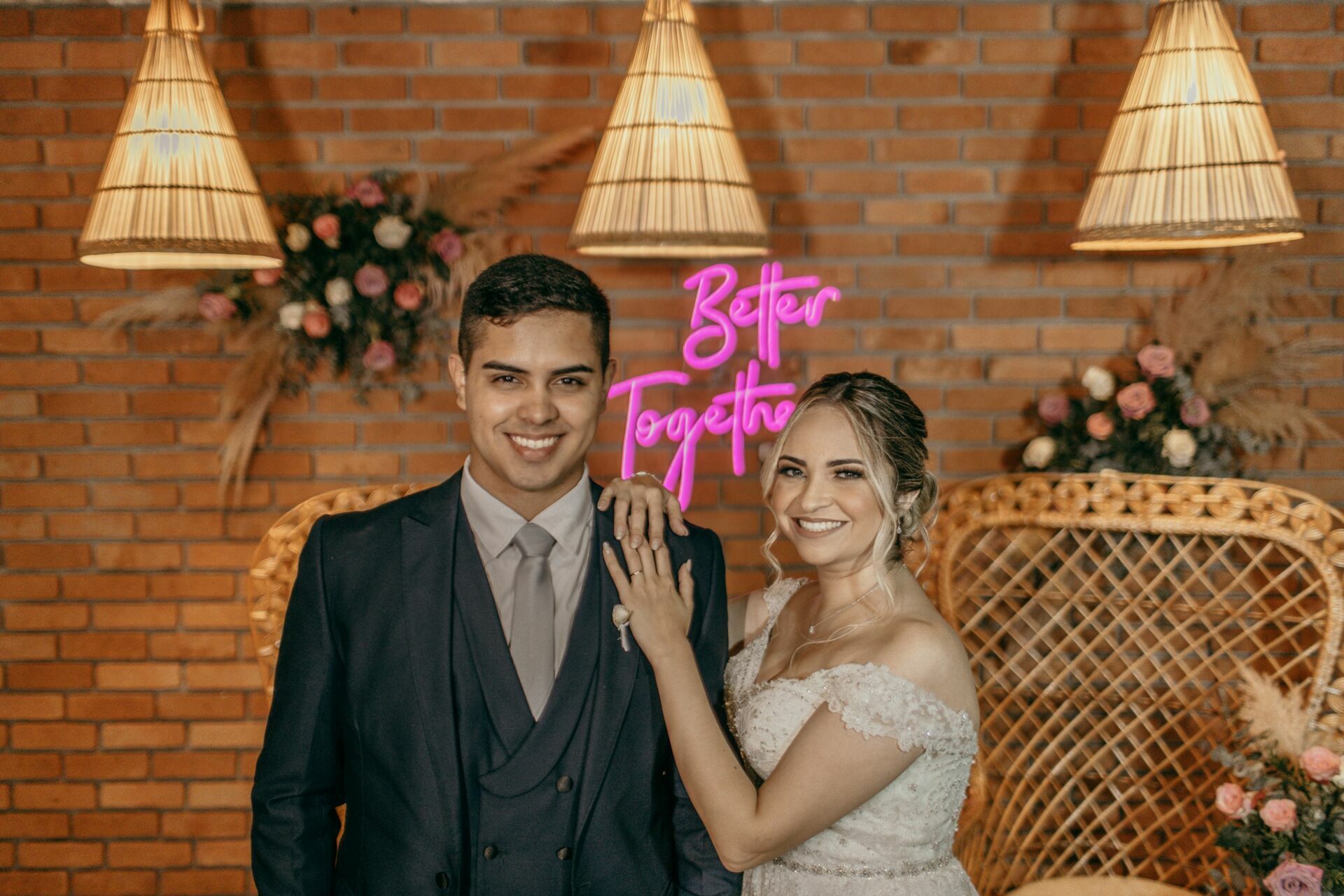 Foto CASAMENTO A NOITE CAROL E GABRIEL, CHALÉ ENFESTA SANTA CRUZ DA SERRA - RJ Foto CASAMENTO A NOITE CAROL E GABRIEL, CHALÉ ENFESTA SANTA CRUZ DA SERRA - RJ - Imagem 65