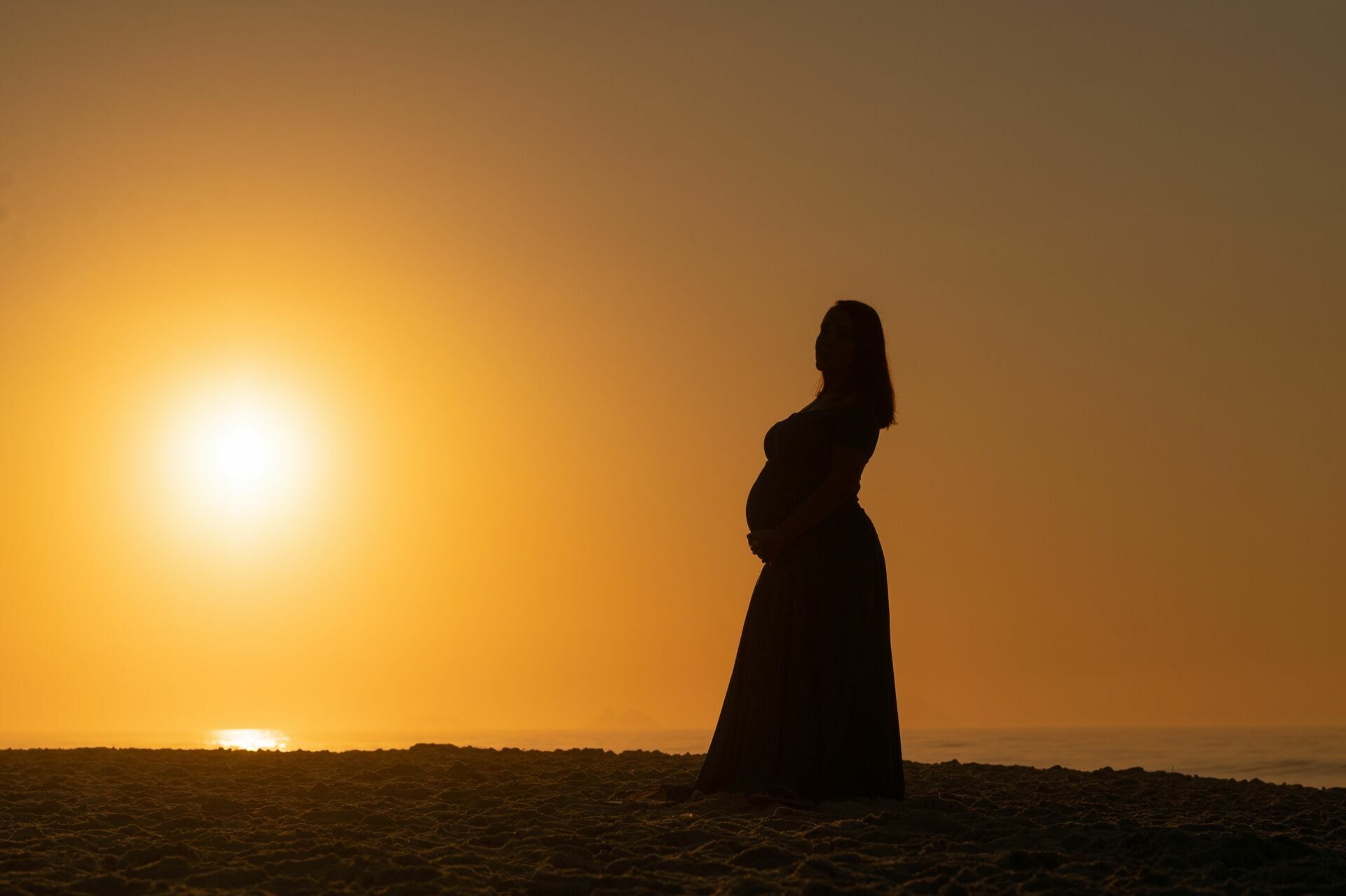 Foto PAIS DE MENINO, ENSAIO DE GESTANTE NO AMANHECER -RJ Foto PAIS DE MENINO, ENSAIO DE GESTANTE NO AMANHECER -RJ - Imagem 10