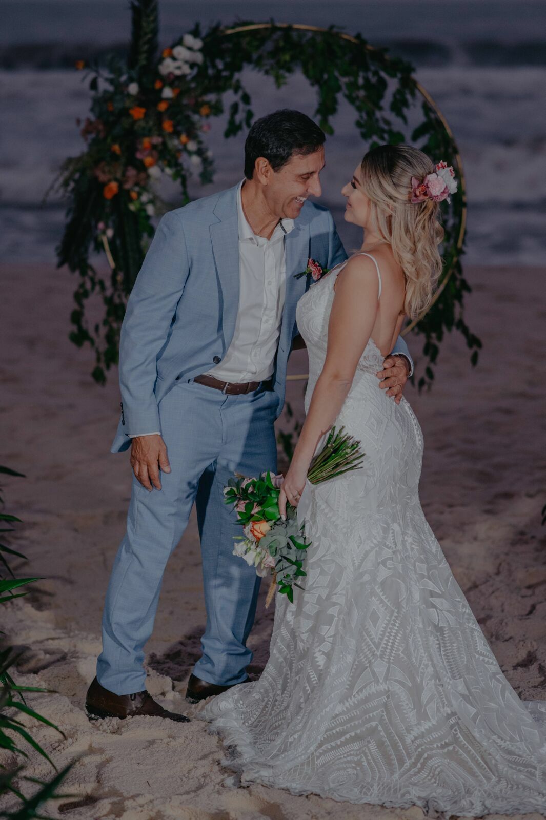 Foto MINI WEDDING NA PRAIA, QUIOSQUE ISLA BARRA DA TIJUCA - RJ Foto MINI WEDDING NA PRAIA, QUIOSQUE ISLA BARRA DA TIJUCA - RJ - Imagem 60