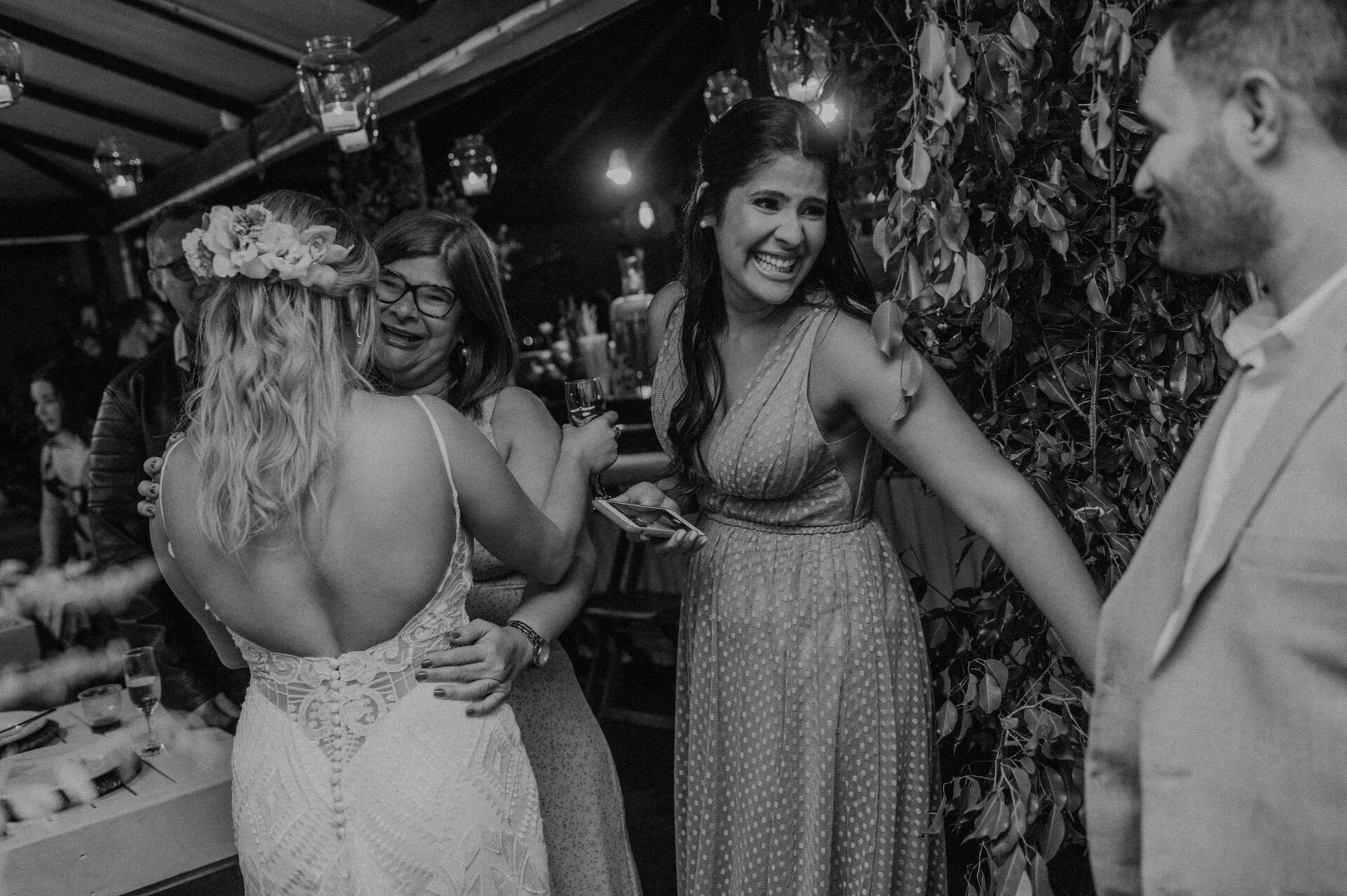 Foto MINI WEDDING NA PRAIA, QUIOSQUE ISLA BARRA DA TIJUCA - RJ Foto MINI WEDDING NA PRAIA, QUIOSQUE ISLA BARRA DA TIJUCA - RJ - Imagem 81