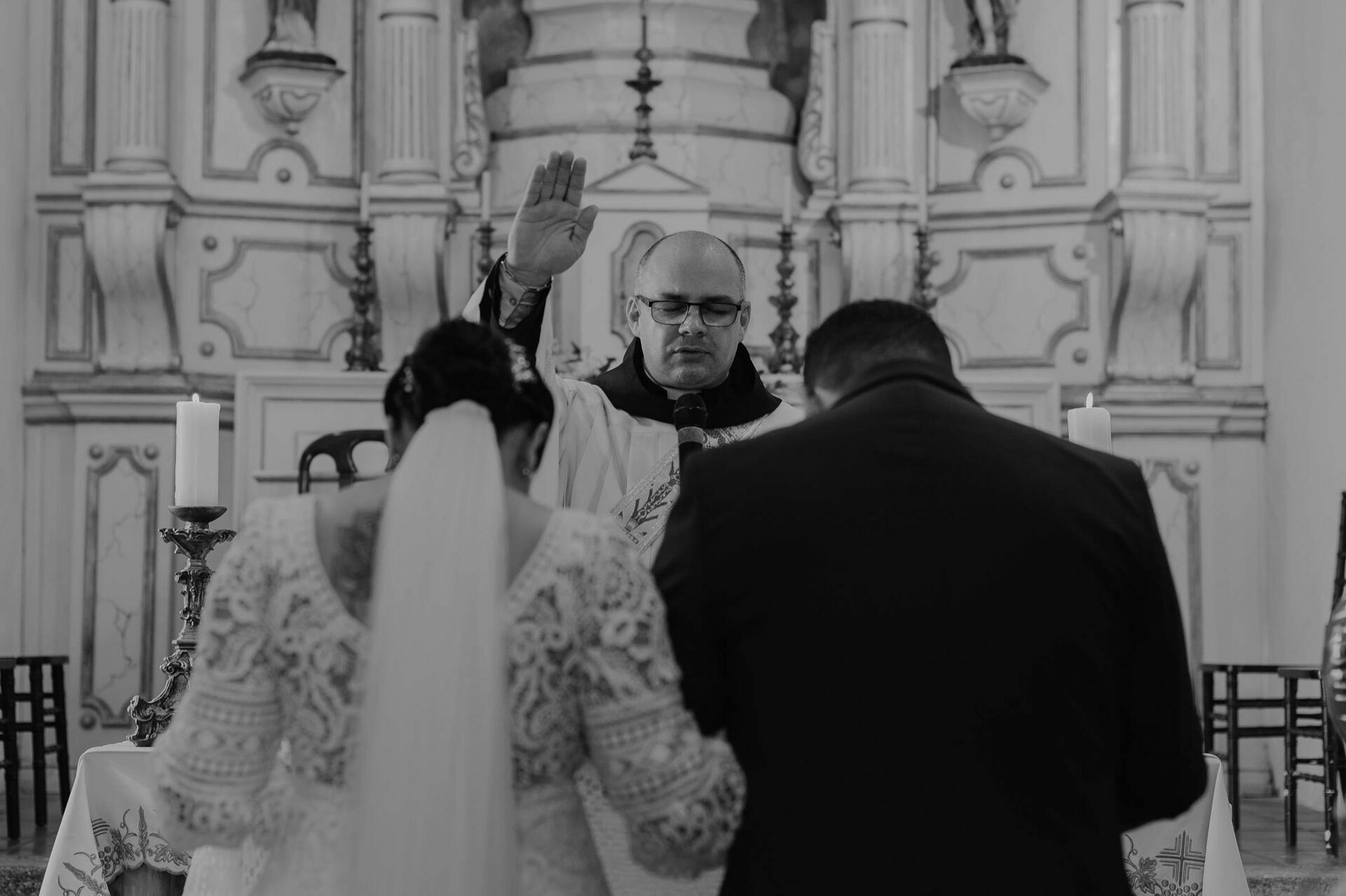 Foto CASAMENTO ROBERTA E FERNANDO,  GRAND HYATT, PAROQUIA MONTSERRATE, HORTOCULTURAL  SANTO ANTONIO, VARGEM GRANDE -RJ  - Imagem 35