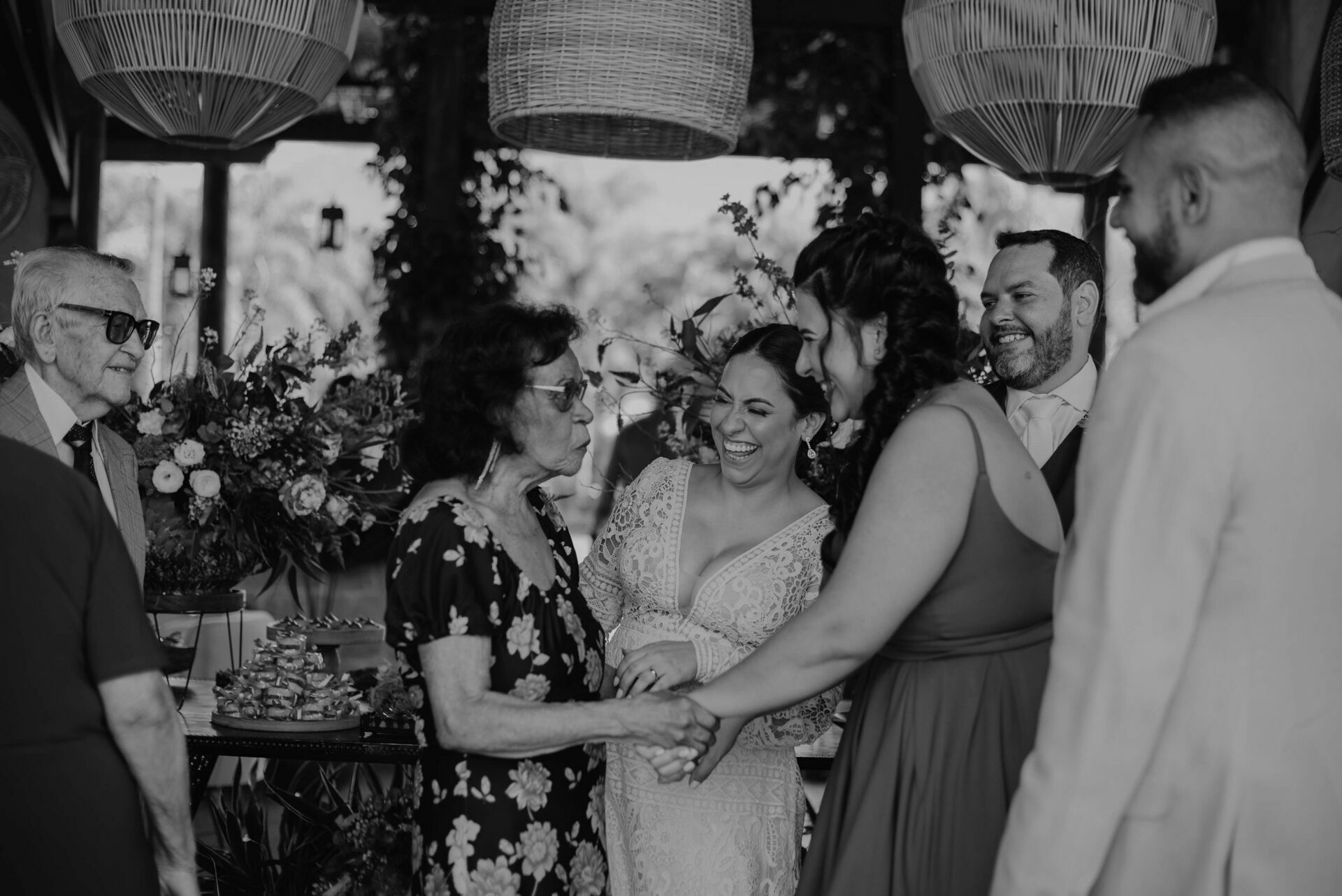 Foto CASAMENTO ROBERTA E FERNANDO,  GRAND HYATT, PAROQUIA MONTSERRATE, HORTOCULTURAL  SANTO ANTONIO, VARGEM GRANDE -RJ  - Imagem 76