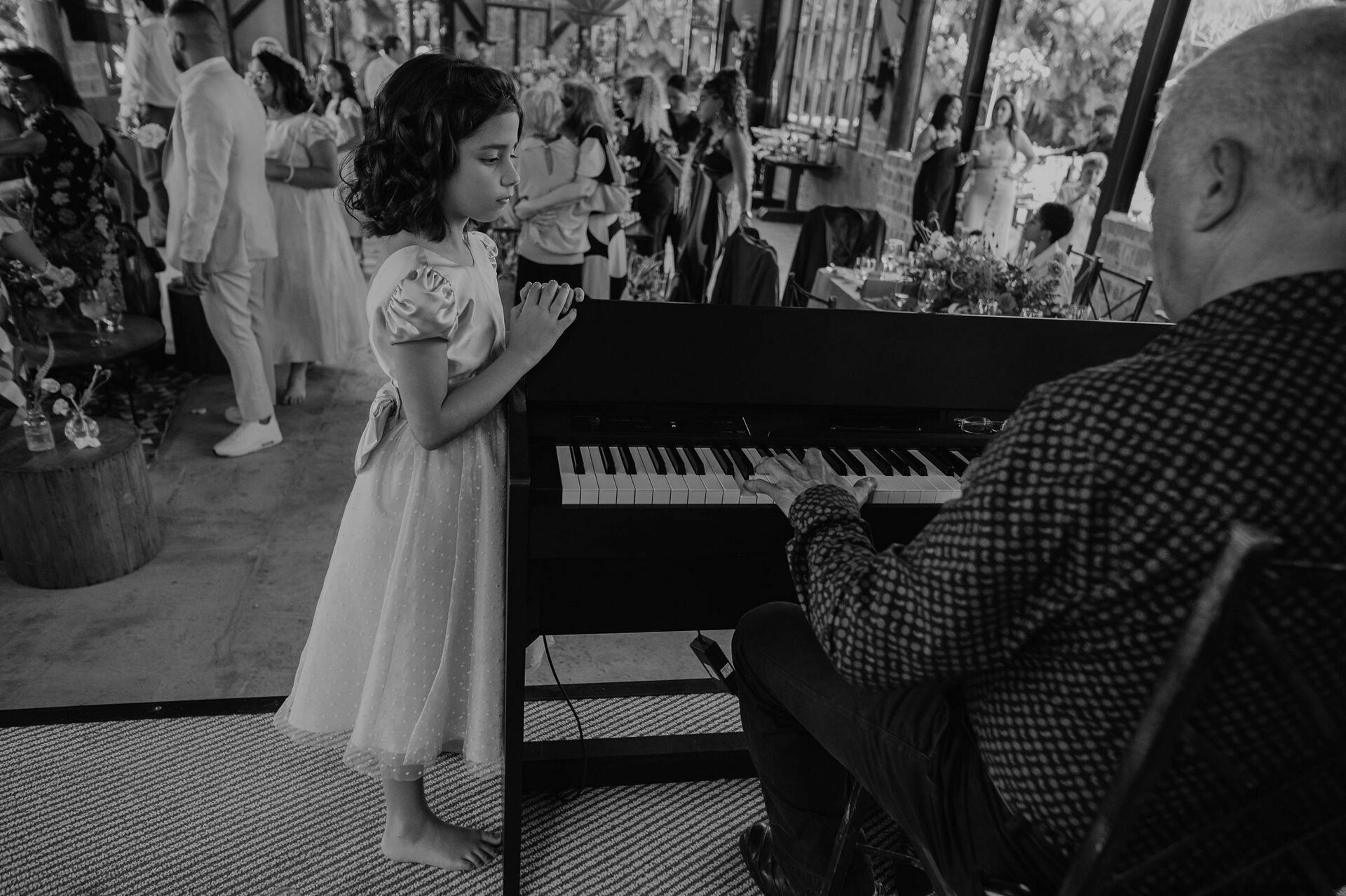 Foto CASAMENTO ROBERTA E FERNANDO,  GRAND HYATT, PAROQUIA MONTSERRATE, HORTOCULTURAL  SANTO ANTONIO, VARGEM GRANDE -RJ  - Imagem 91