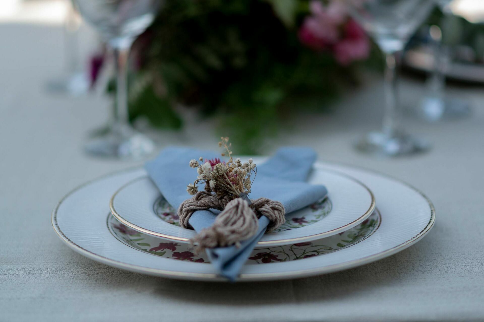 Foto CASAMENTO ROBERTA E FERNANDO,  GRAND HYATT, PAROQUIA MONTSERRATE, HORTOCULTURAL  SANTO ANTONIO, VARGEM GRANDE -RJ  - Imagem 100