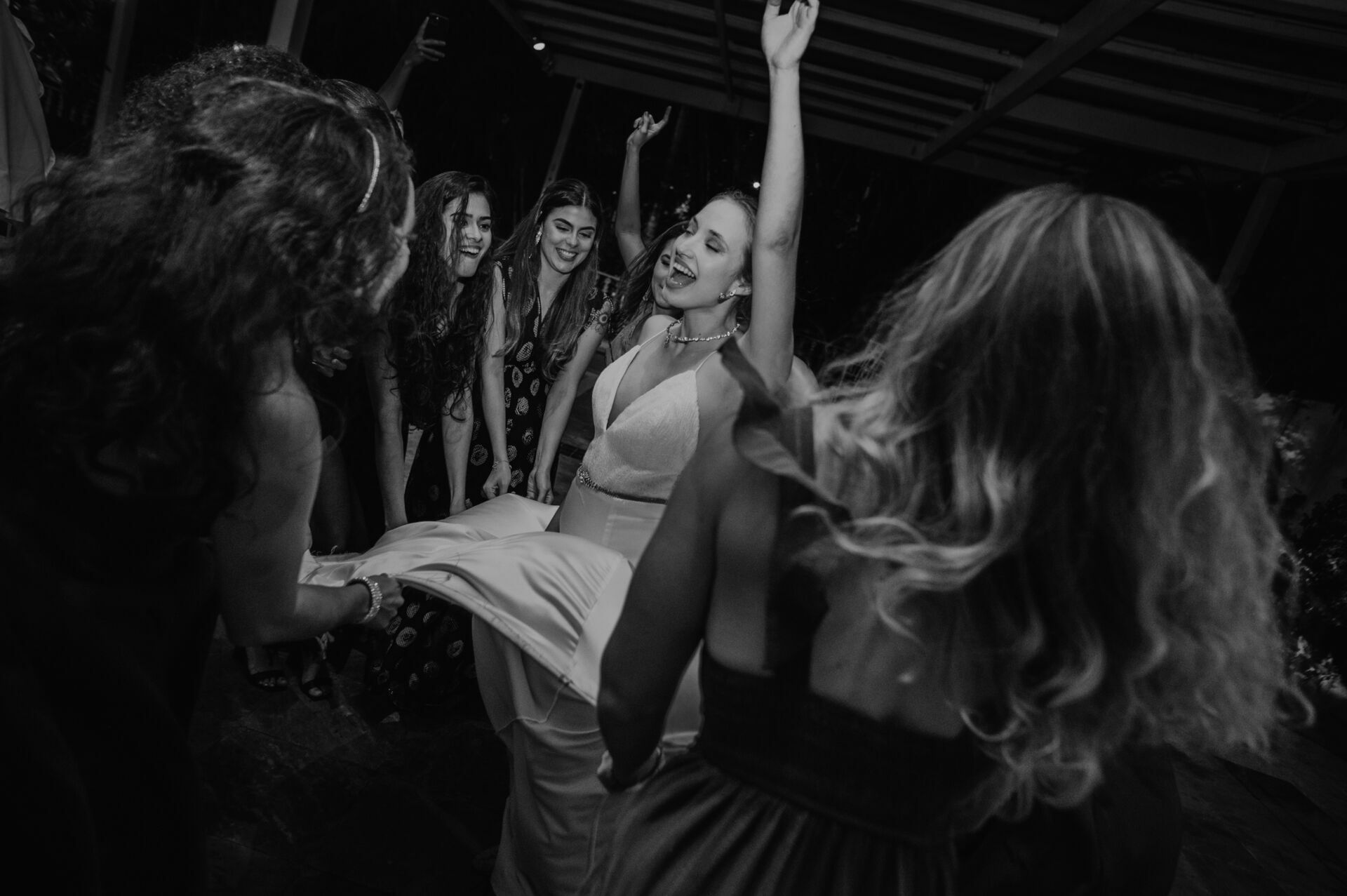 Foto CASAMENTO AMANADA E PAULO, SOLAR DE GRAÇÃO EVENTOS NITERÓI - RJ - Imagem 91