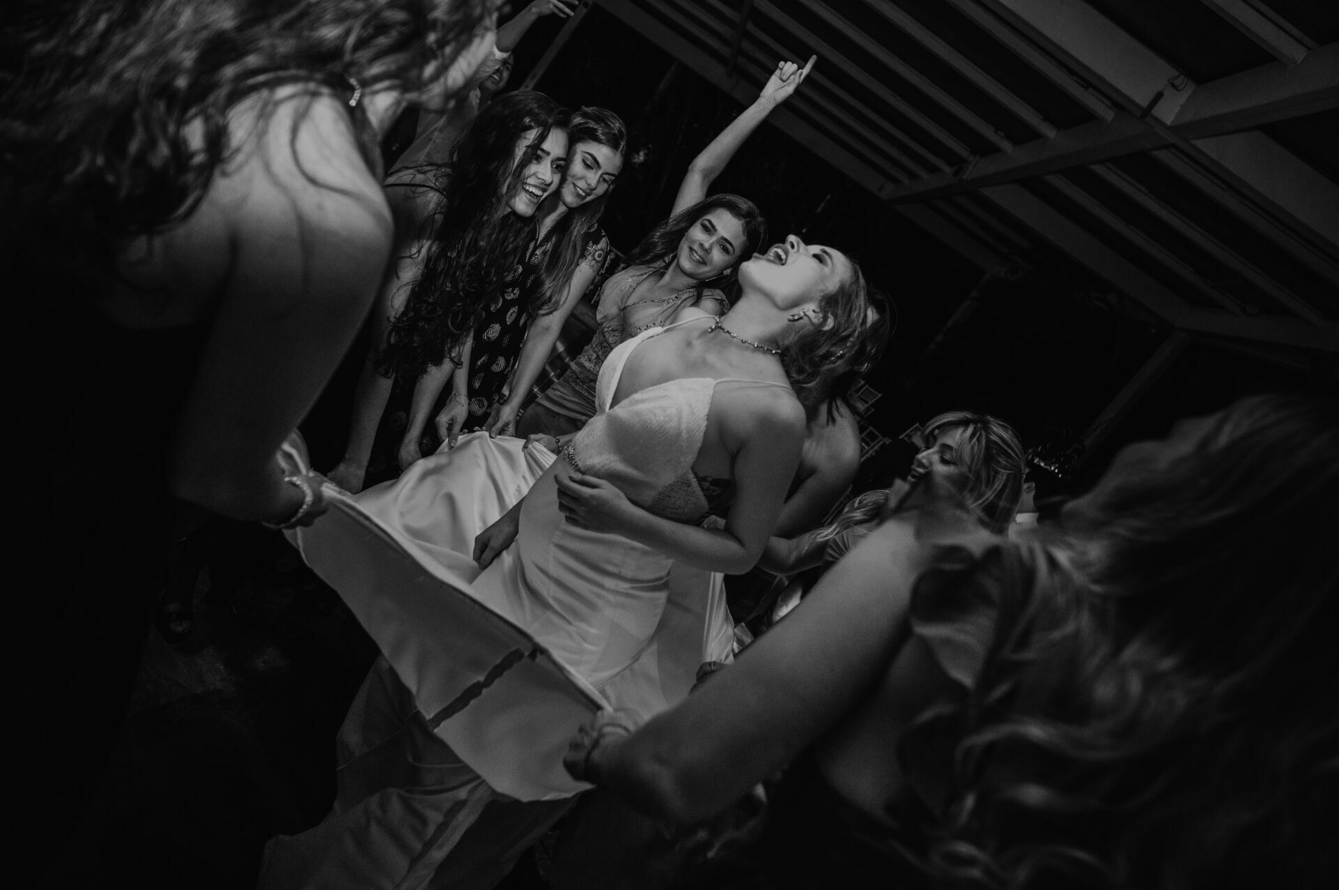 Foto CASAMENTO AMANADA E PAULO, SOLAR DE GRAÇÃO EVENTOS NITERÓI - RJ - Imagem 92