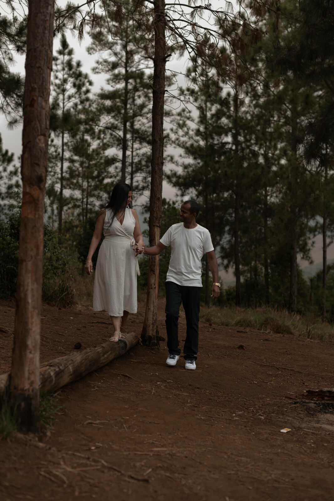 Foto ENSAIO CASAL NO ENTARDECER, VALE DA LUA, PETROPOLIS - RJ Foto ENSAIO CASAL NO ENTARDECER, VALE DA LUA, PETROPOLIS - RJ - Imagem 10