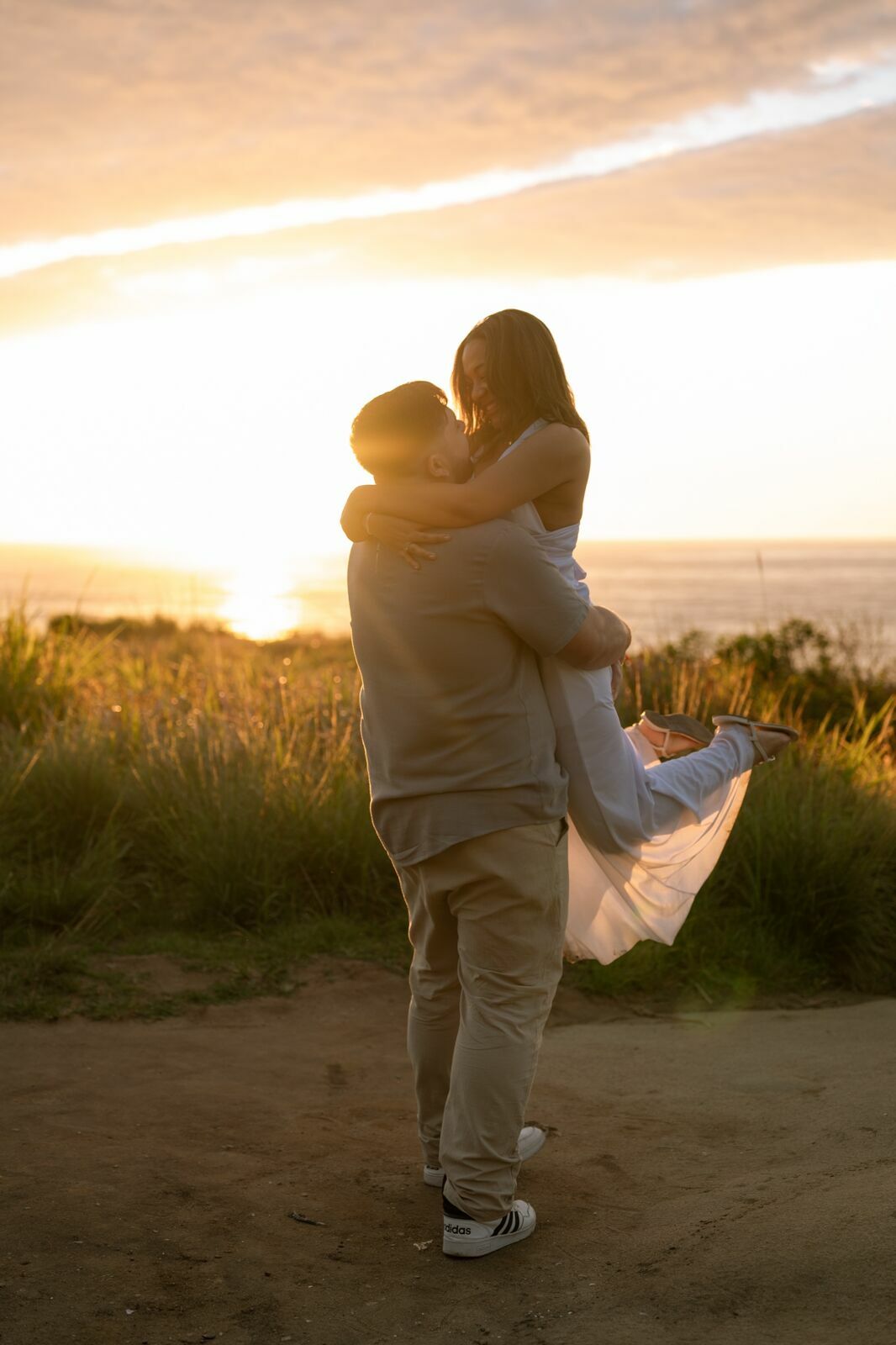 Foto ENSAIO CASAL NO NASCER DO SOL, LUKAS E LORENA, PRAINHA RECREIO DOS BANDEIRANTES - RJ Foto ENSAIO CASAL NO NASCER DO SOL, LUKAS E LORENA, PRAINHA RECREIO DOS BANDEIRANTES - RJ - Imagem 8