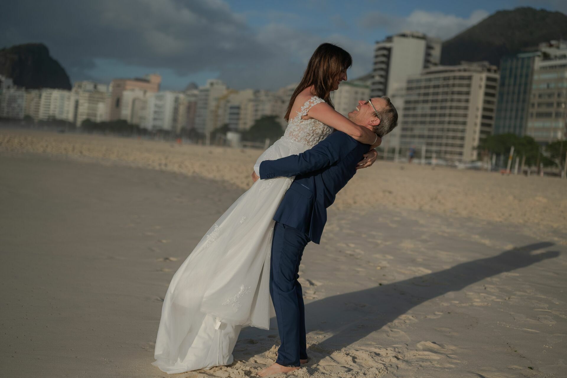 Foto LUA DE MEL NO BRASlL, LANDRY E SABINE, ORLA DE COPACABANA, RIO DE JANEIRO - RJ Foto LUA DE MEL NO BRASlL, LANDRY E SABINE, ORLA DE COPACABANA, RIO DE JANEIRO - RJ - Imagem 20