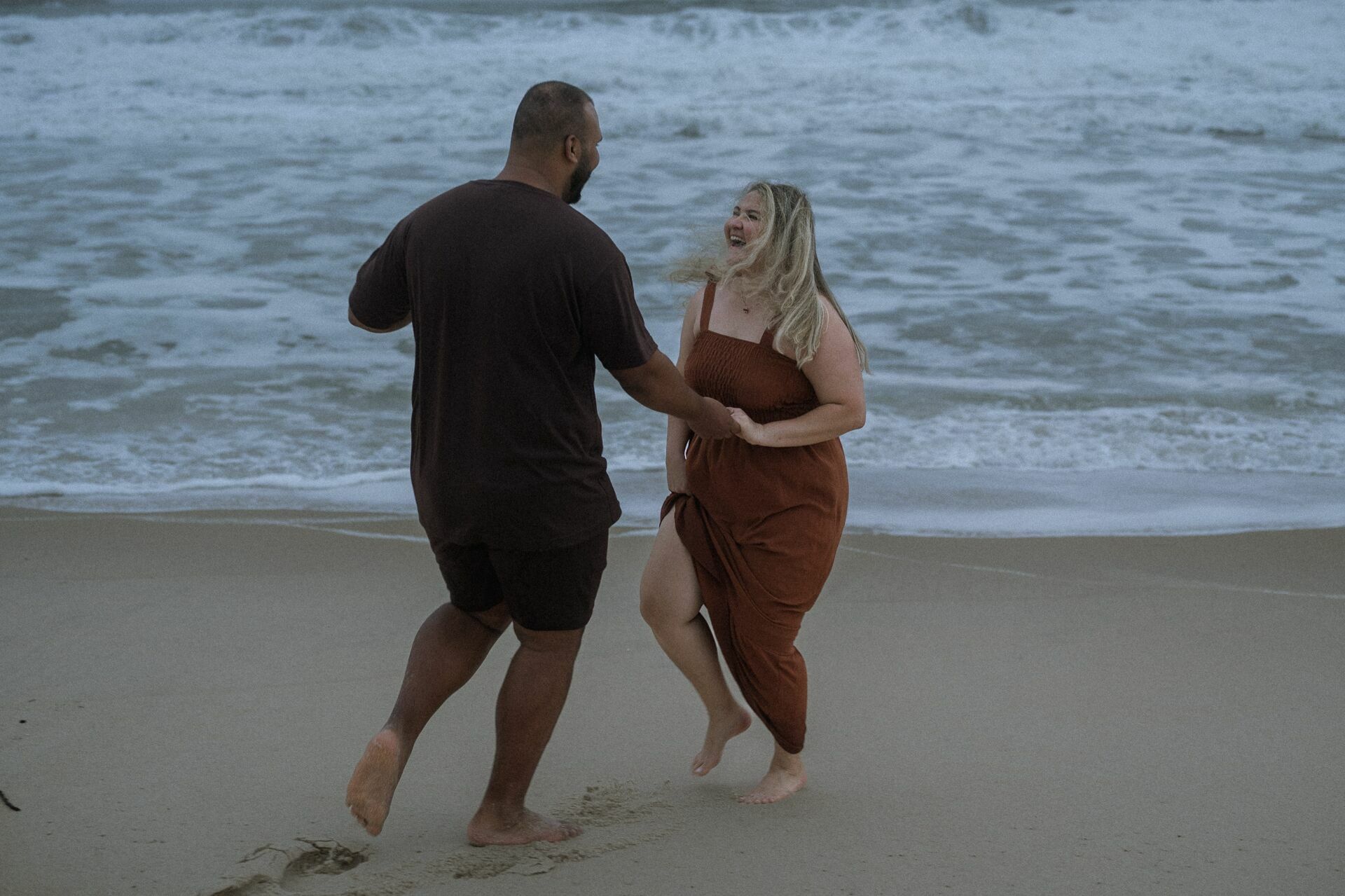 Foto ENSAIO DE CASAL, RAQUEL E MATHEUS, PRAINHA, RIO DE JANEIRO - RJ Foto ENSAIO DE CASAL, RAQUEL E MATHEUS, PRAINHA, RIO DE JANEIRO - RJ - Imagem 7