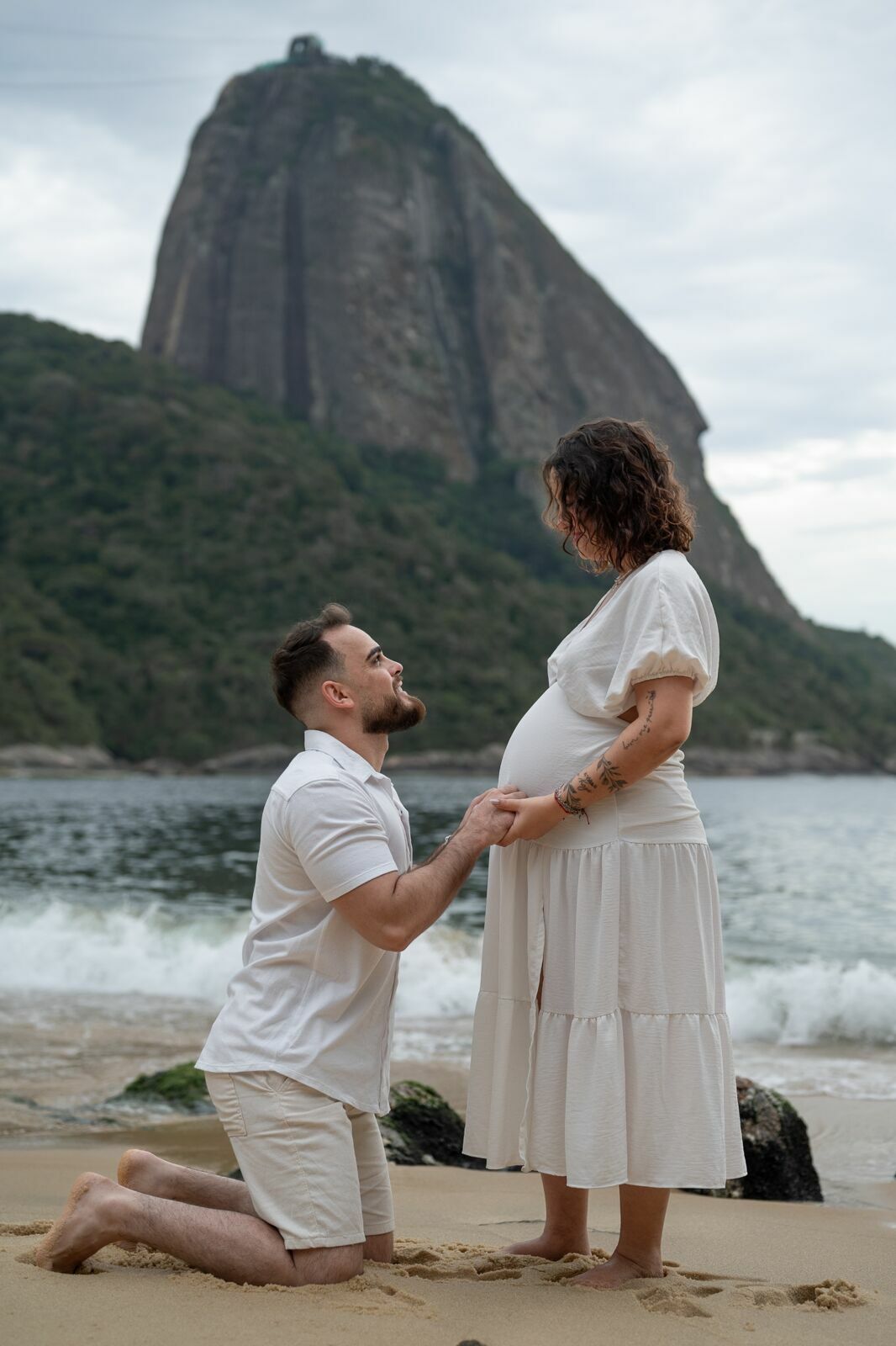 Foto ENSAIO GESTANTE NA PRAIA, PRAIA VERMELHA - RJ Foto ENSAIO GESTANTE NA PRAIA, PRAIA VERMELHA - RJ - Imagem 3
