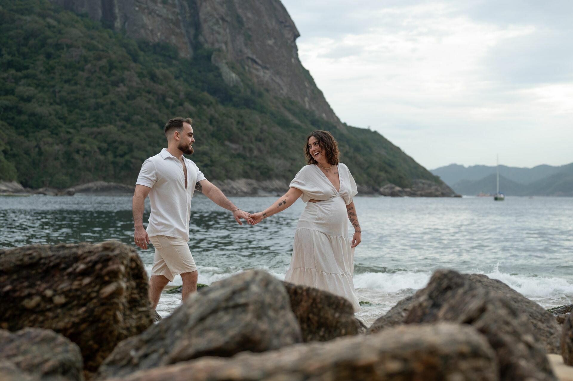 Foto ENSAIO GESTANTE NA PRAIA, PRAIA VERMELHA - RJ Foto ENSAIO GESTANTE NA PRAIA, PRAIA VERMELHA - RJ - Imagem 2