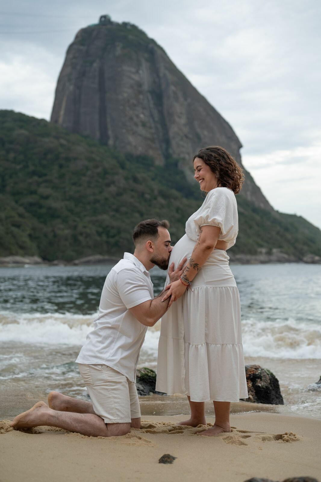 Foto ENSAIO GESTANTE NA PRAIA, PRAIA VERMELHA - RJ Foto ENSAIO GESTANTE NA PRAIA, PRAIA VERMELHA - RJ - Imagem 4