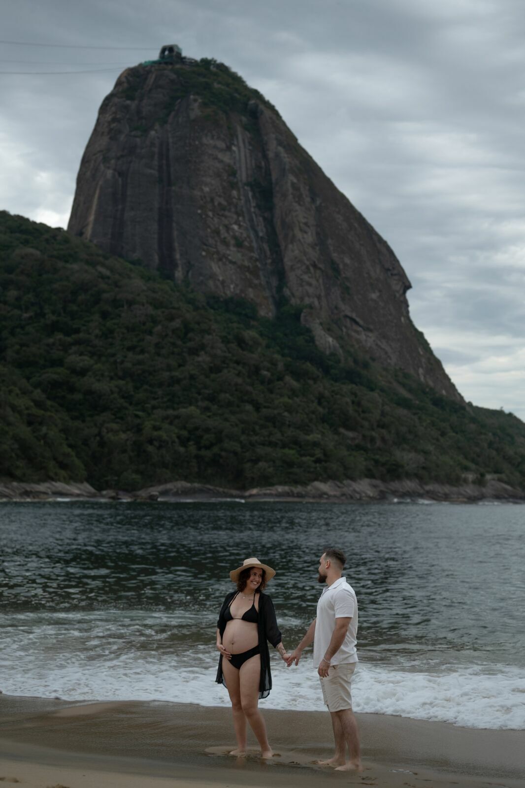 Foto ENSAIO GESTANTE NA PRAIA, PRAIA VERMELHA - RJ Foto ENSAIO GESTANTE NA PRAIA, PRAIA VERMELHA - RJ - Imagem 24