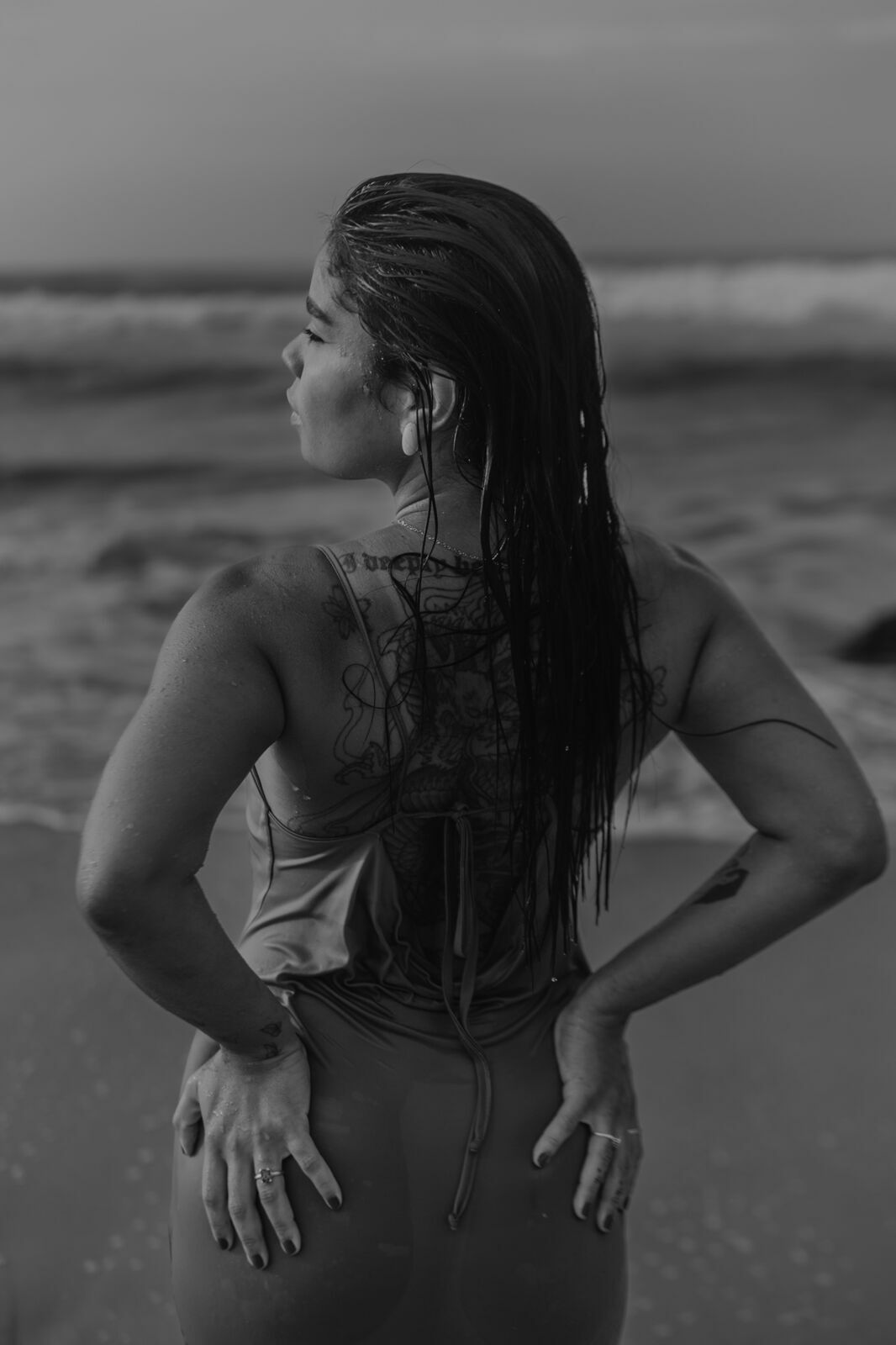 Foto ENSAIO FEMININO NA PRAIA, NASCER DO SOL, RIO DE JANEIRO - RJ - Imagem 7