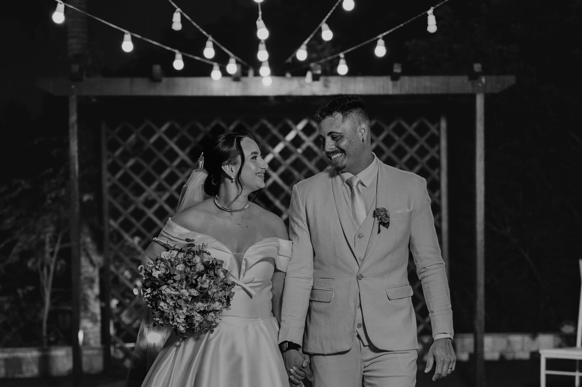 Foto CASAMENTO DIOGO E EVELYN, MIRANTE PRIMAVERA - RJ - Imagem 29