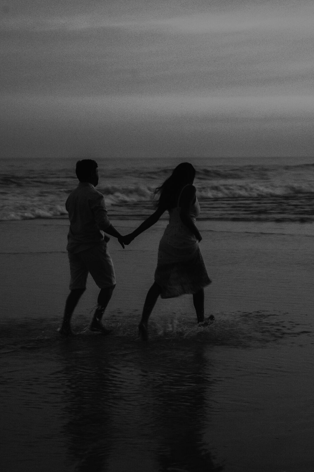 Foto PRÉ CASAMENTO NA PRAIA - FERNANDA E WESCLEY  - Imagem 3