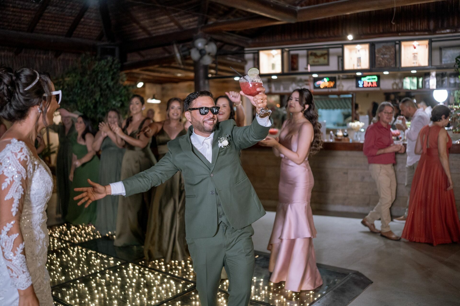 Foto FERNANDA E WESCLEY, CASAMENTO RANCHO VELHO - QUEIMADOS, RJ - Imagem 78
