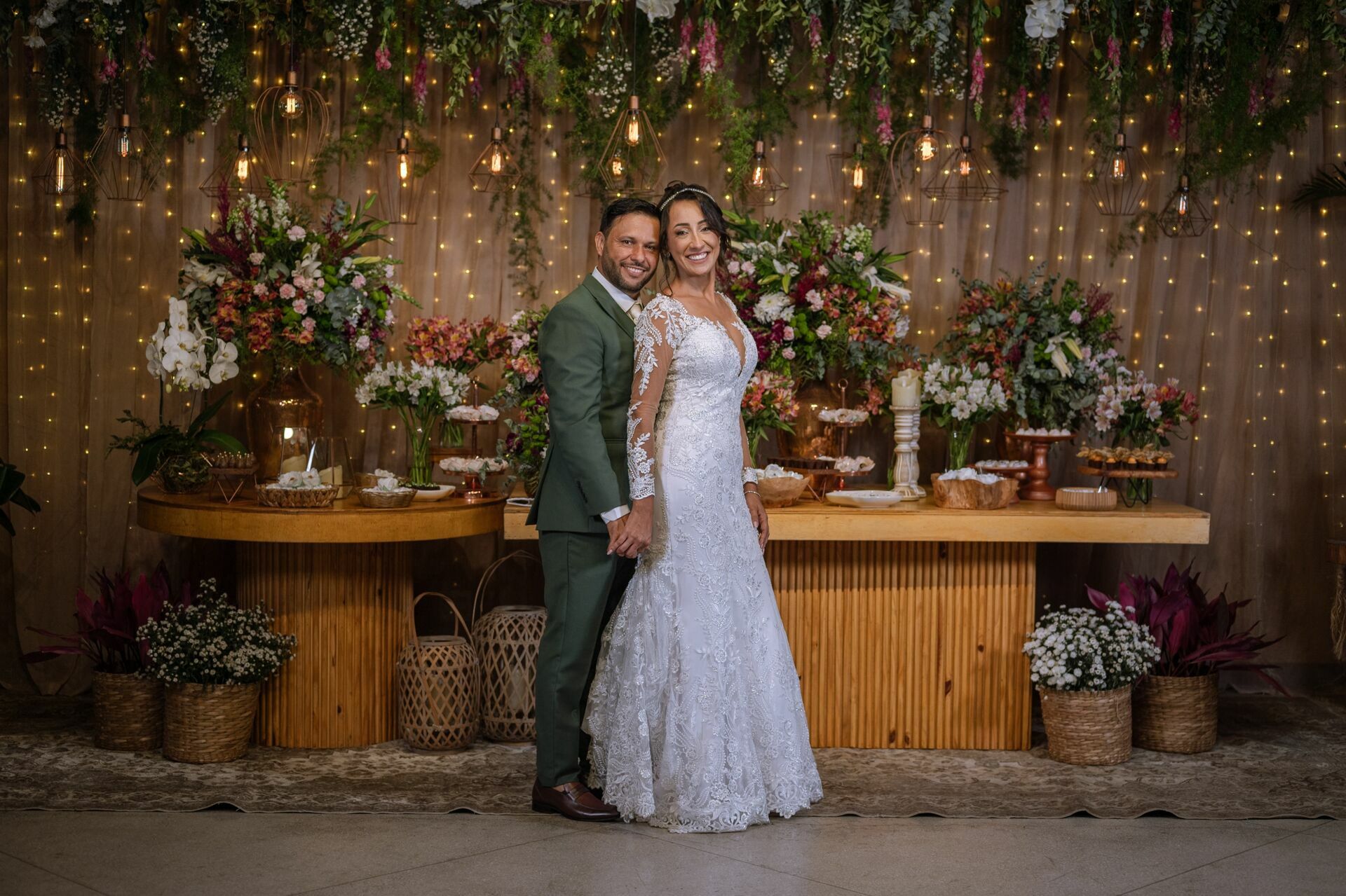 Foto FERNANDA E WESCLEY, CASAMENTO RANCHO VELHO - QUEIMADOS, RJ - Imagem 68