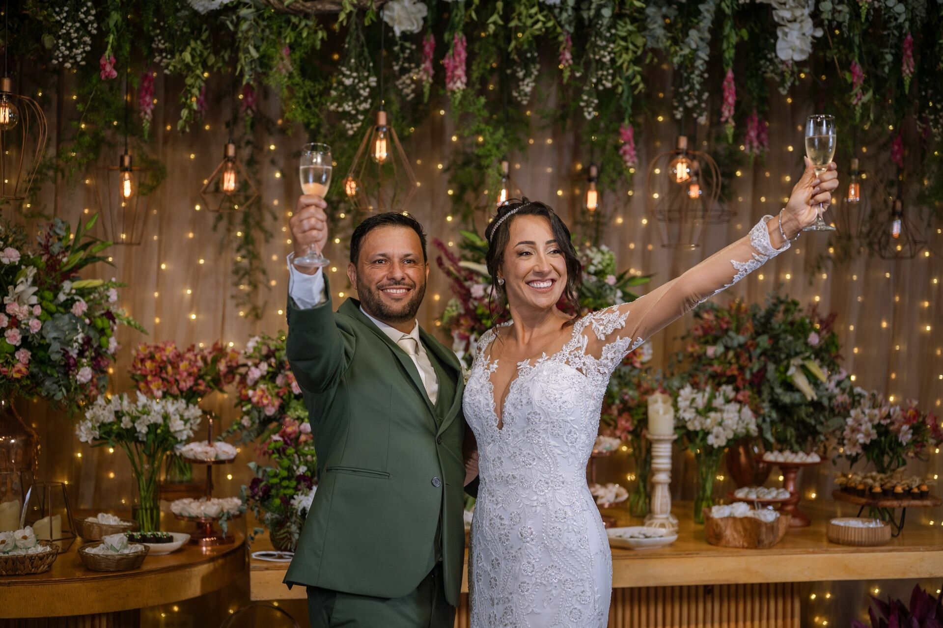 Foto FERNANDA E WESCLEY, CASAMENTO RANCHO VELHO - QUEIMADOS, RJ - Imagem 70