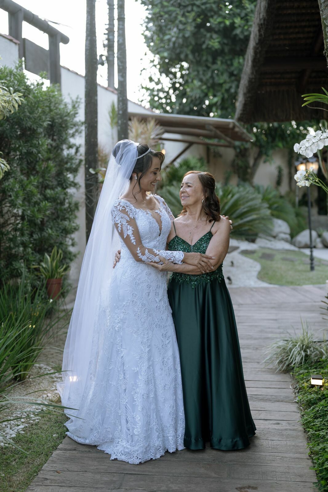 Foto FERNANDA E WESCLEY, CASAMENTO RANCHO VELHO - QUEIMADOS, RJ - Imagem 43