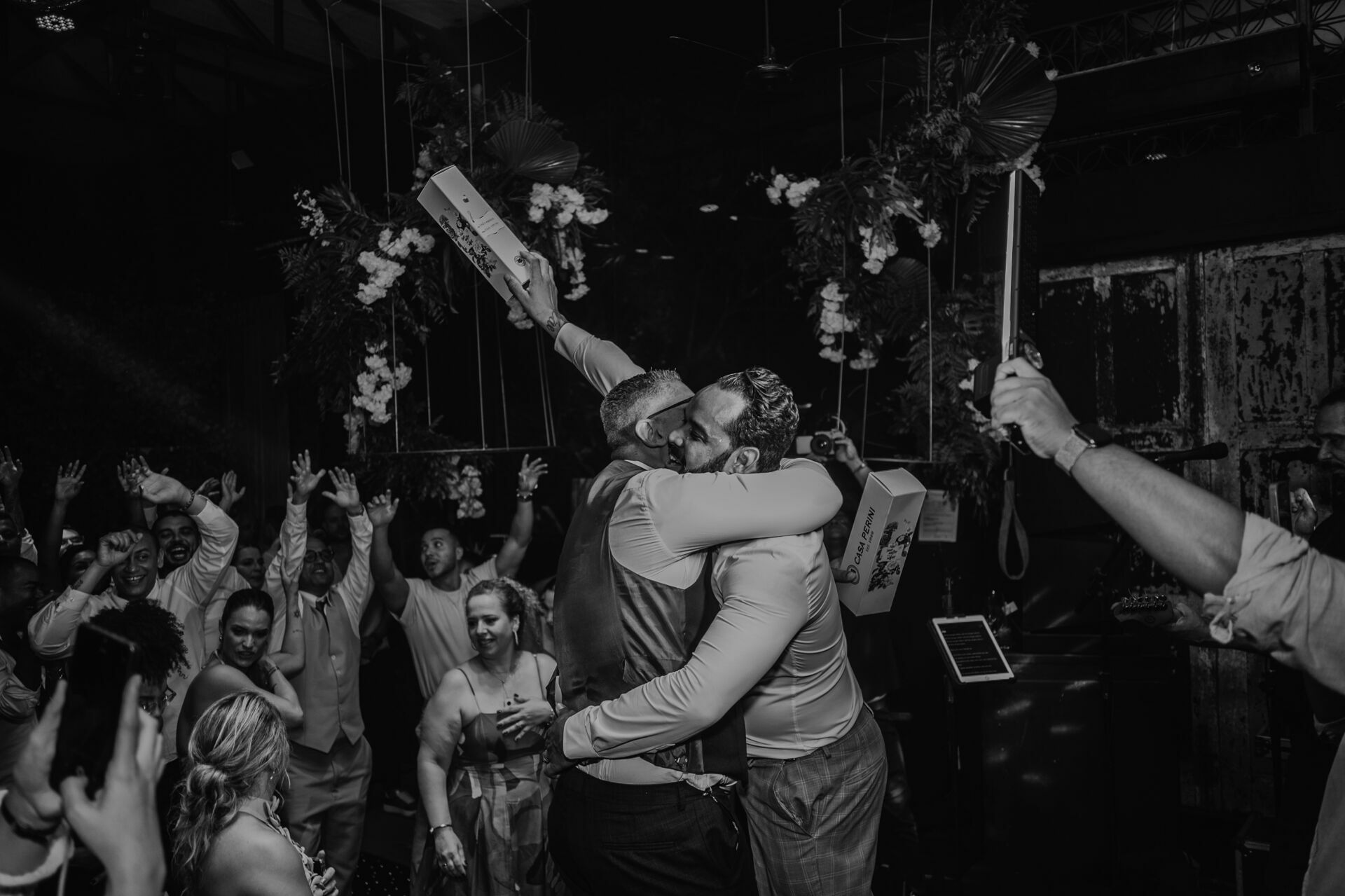 Foto CASAMENTO DAVI E MARCELO, CASA REI, VARGEM GRANDE - RJ Foto CASAMENTO DAVI E MARCELO, CASA REI, VARGEM GRANDE - RJ - Imagem 124