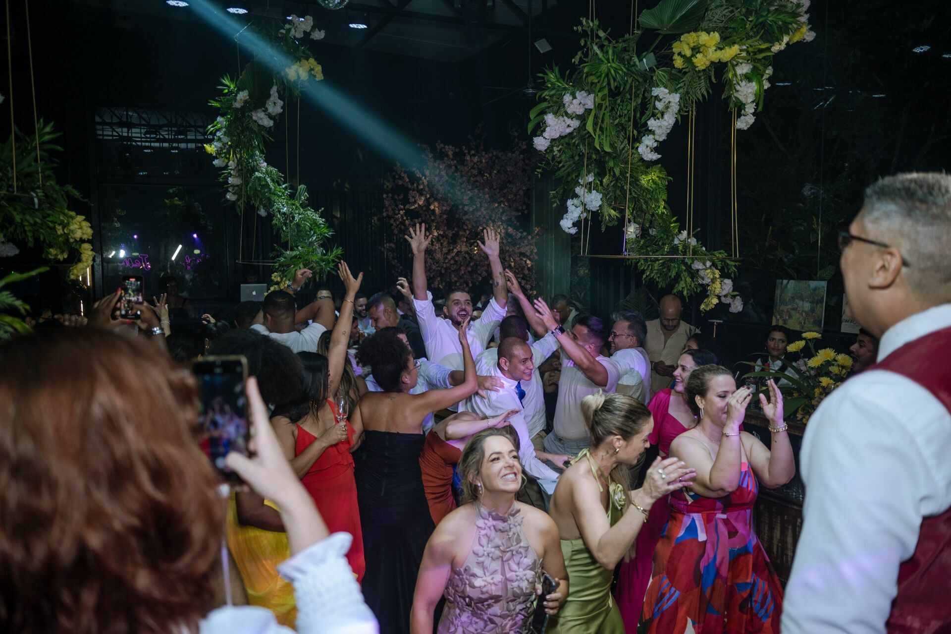 Foto CASAMENTO DAVI E MARCELO, CASA REI, VARGEM GRANDE - RJ Foto CASAMENTO DAVI E MARCELO, CASA REI, VARGEM GRANDE - RJ - Imagem 125