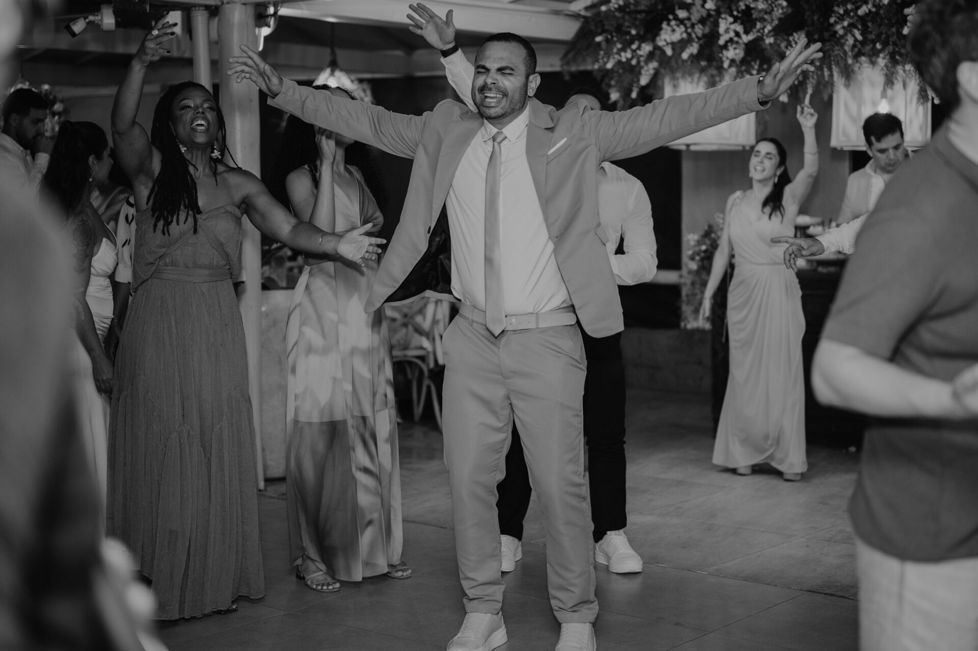 Foto Casamento Luana e Thiago, Sim do Mar, Ilha 8 - Praia da Reserva, RJ  - Imagem 51