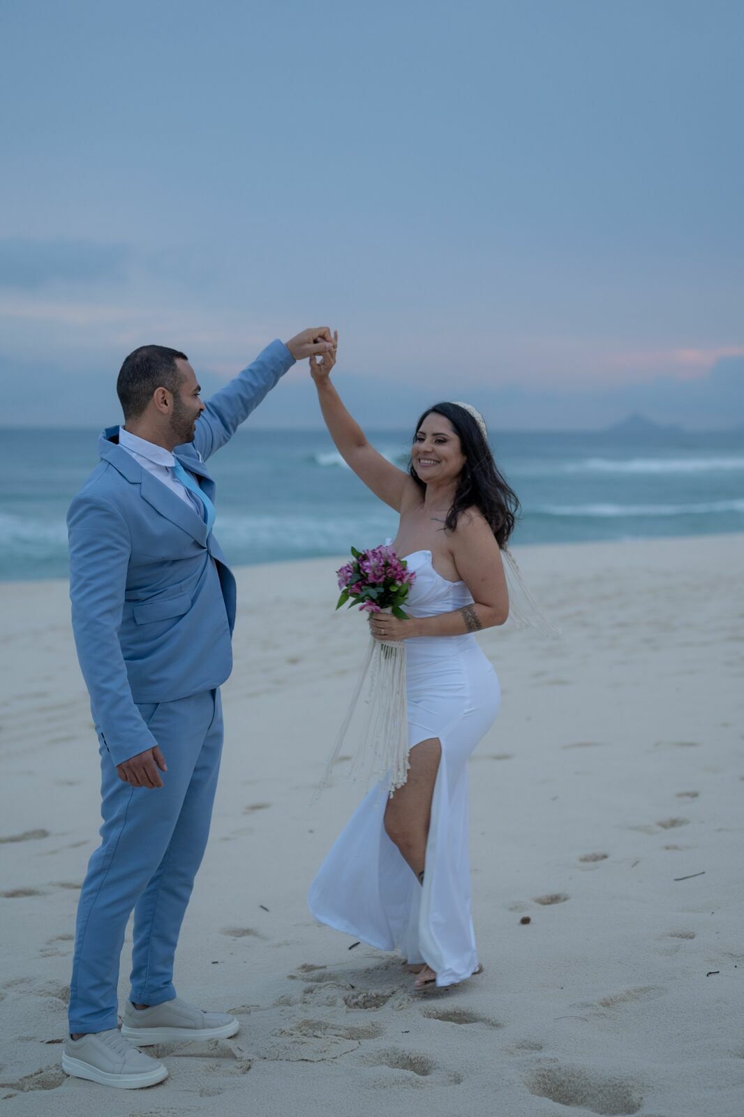 Foto Casamento Luana e Thiago, Sim do Mar, Ilha 8 - Praia da Reserva, RJ  - Imagem 34