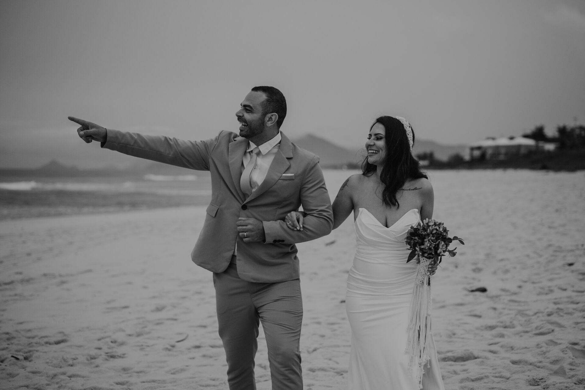 Foto Casamento Luana e Thiago, Sim do Mar, Ilha 8 - Praia da Reserva, RJ  - Imagem 37