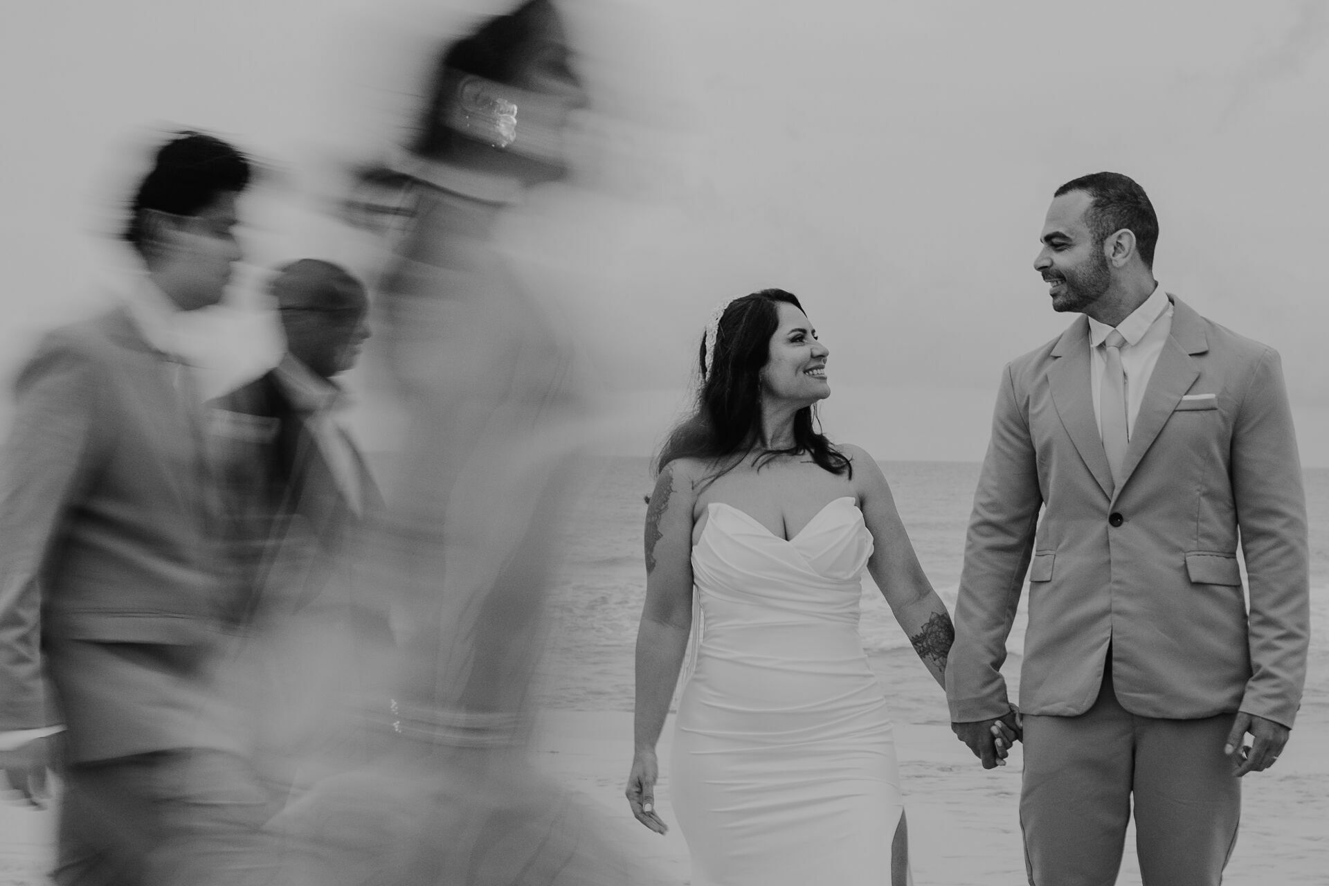 Foto Casamento Luana e Thiago, Sim do Mar, Ilha 8 - Praia da Reserva, RJ  - Imagem 68